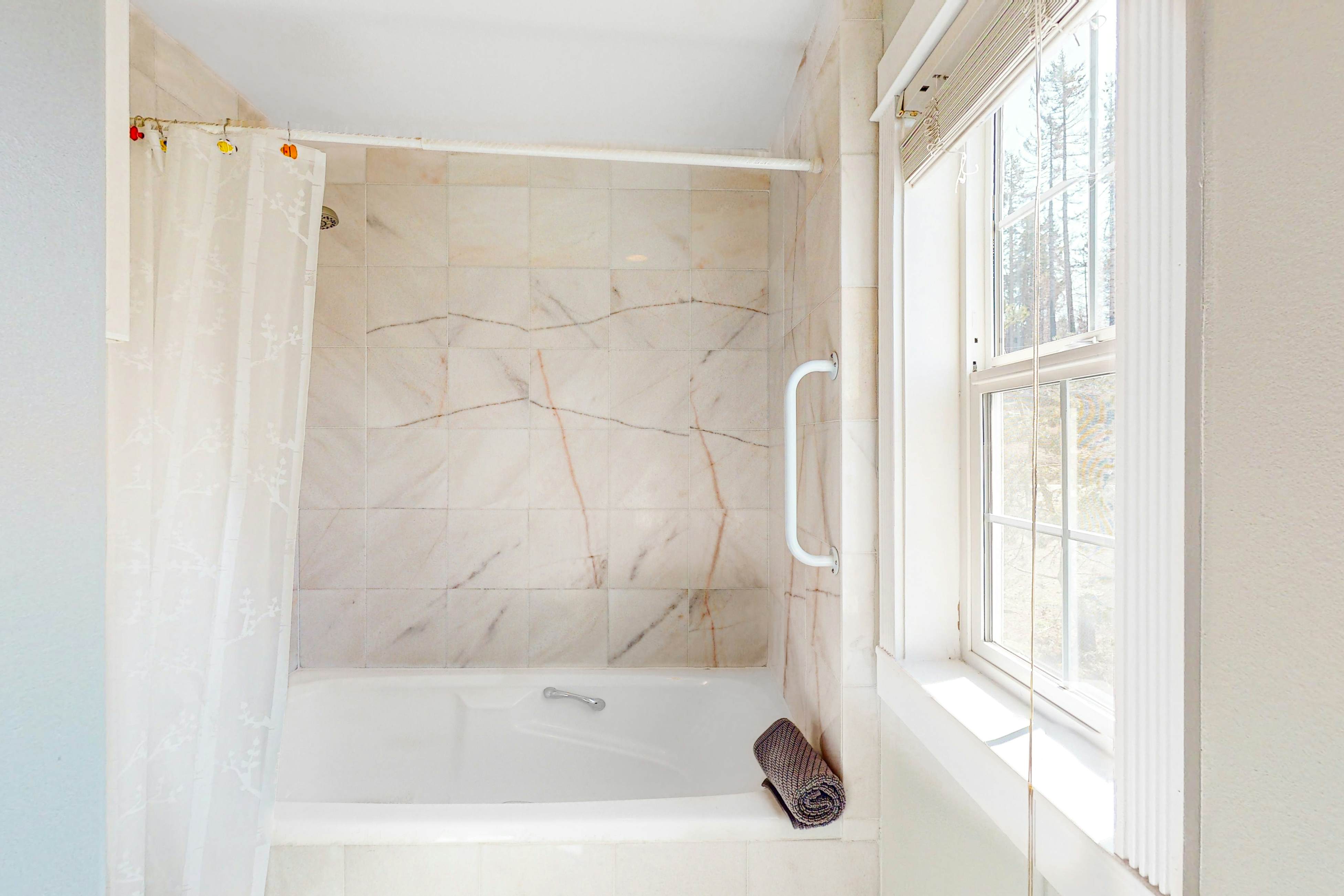 Charming Lakefront Home with Private Hot Tub, Dock, and High-Speed WiFi