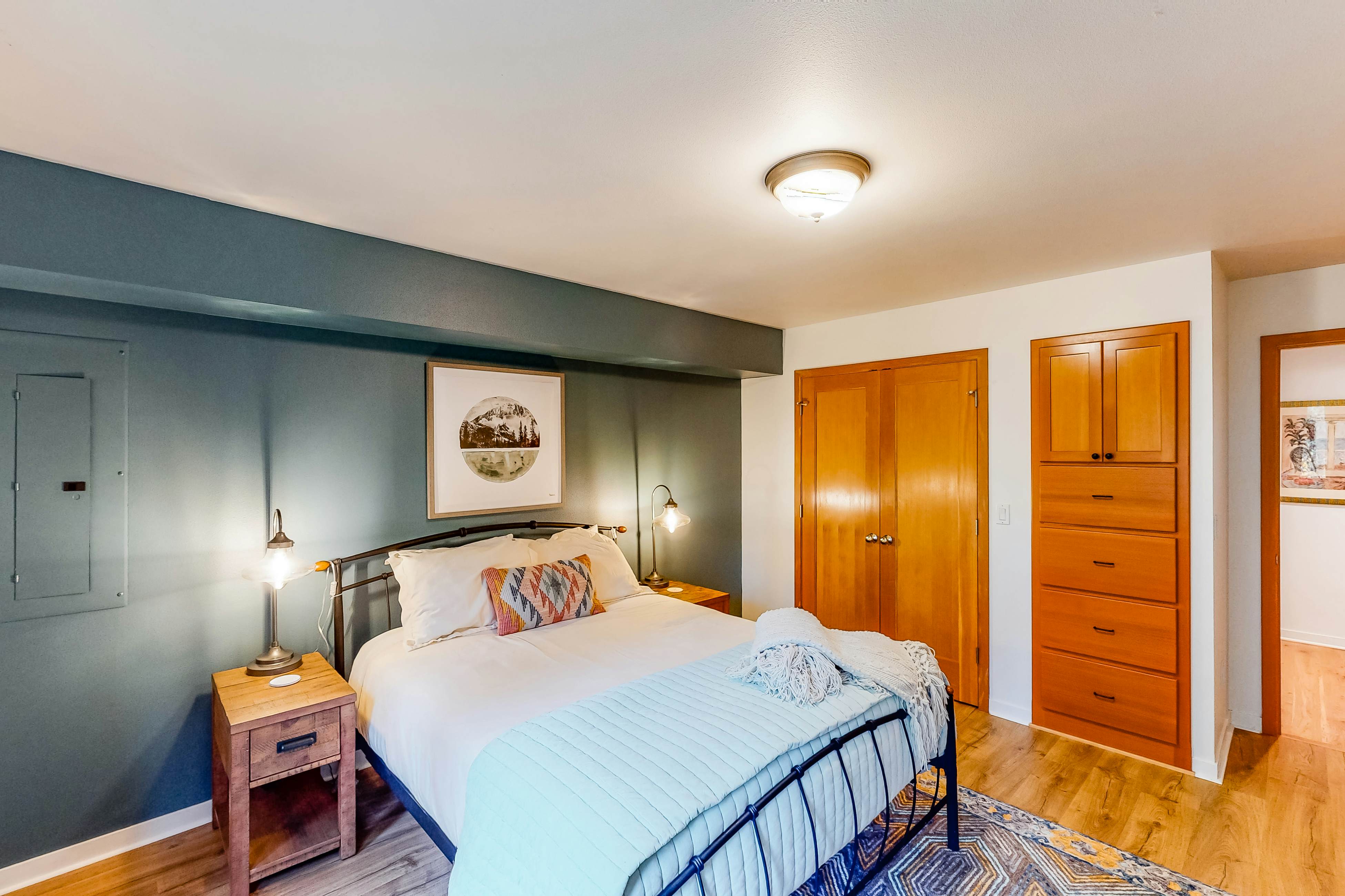 Luxury Riverfront Home with Several Acres Hot Tub and Swimming Holes Dogs OK