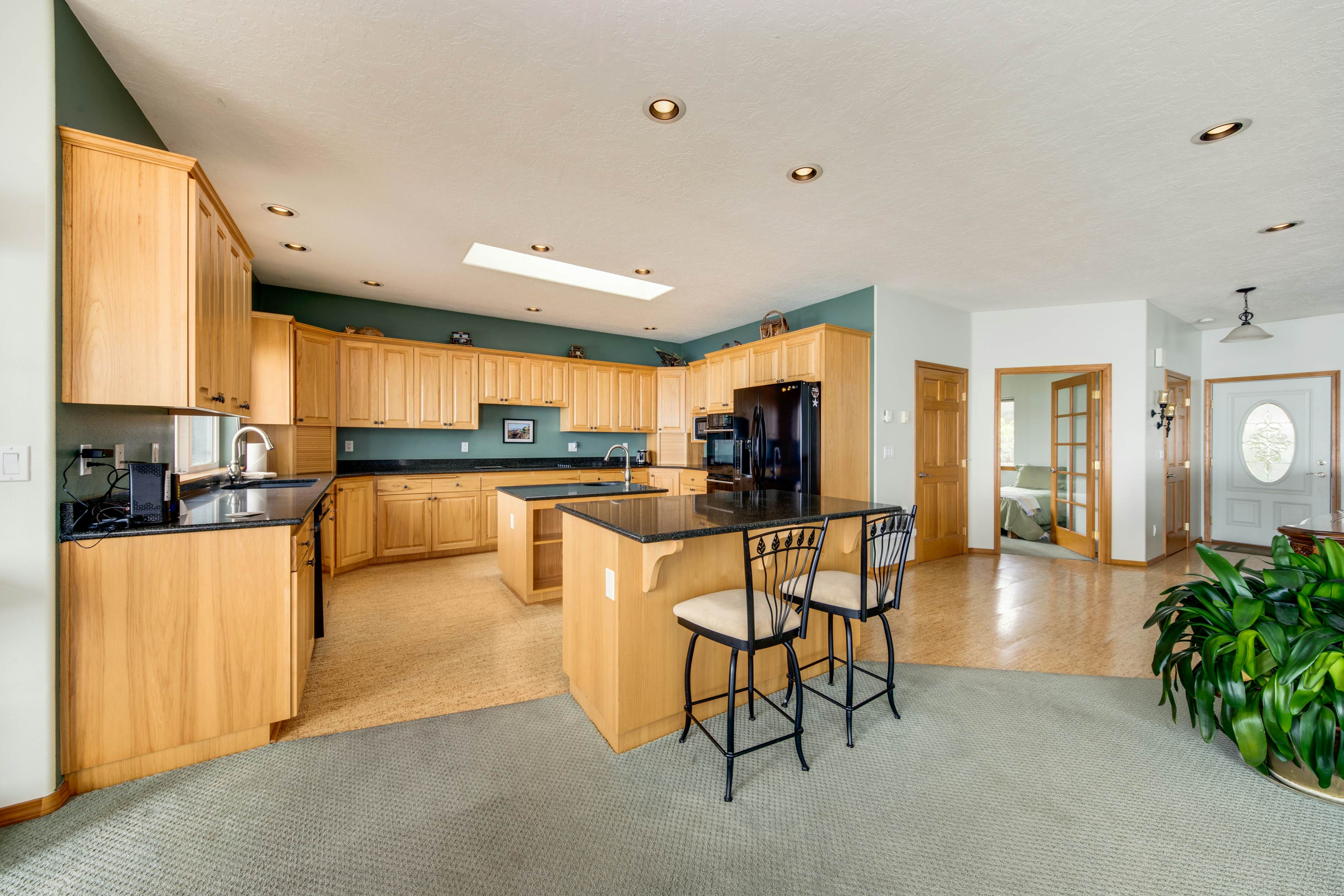 Dog Friendly Oceanfront House with Stunning Views Multi Level Deck and Fireplace