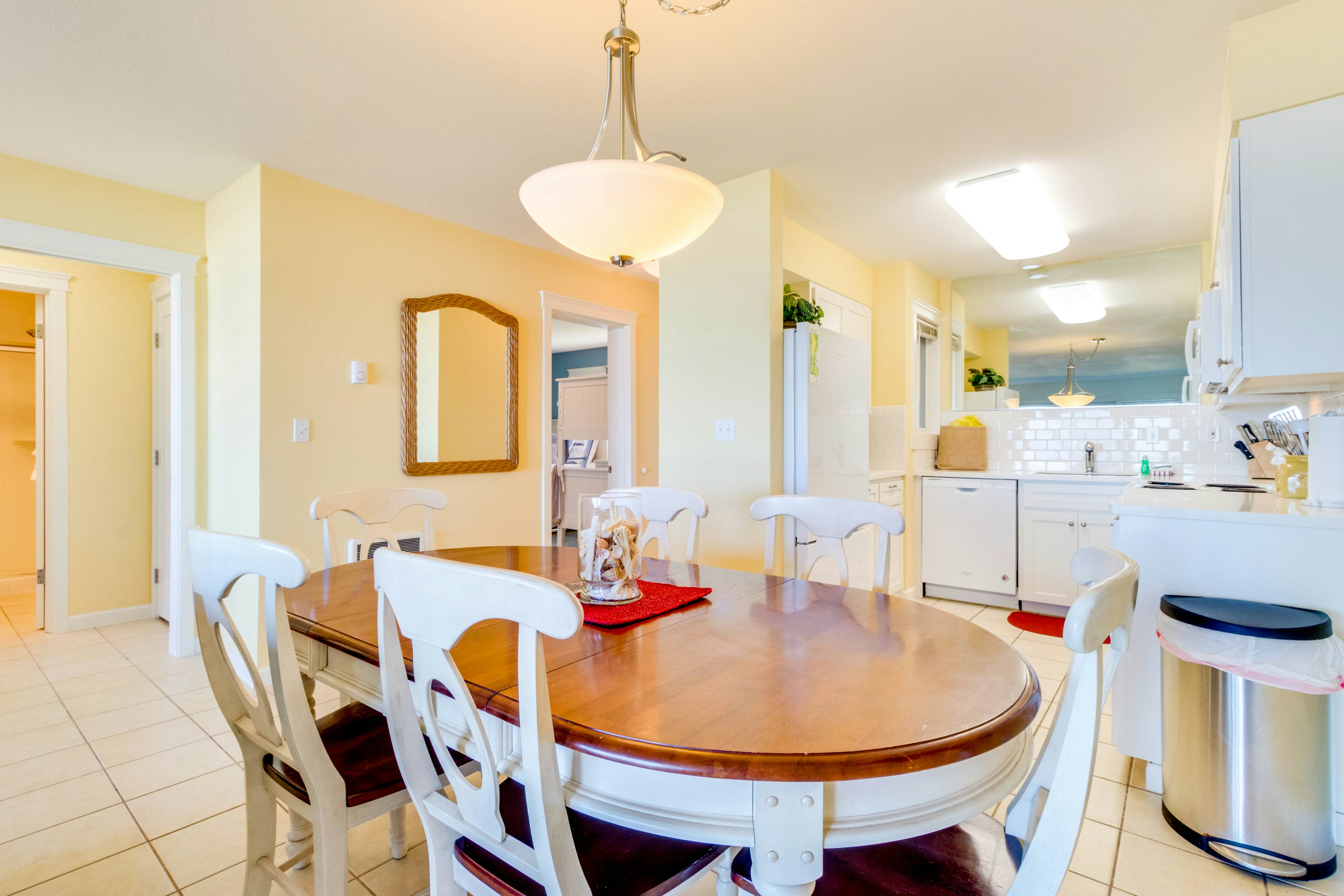 Dog-Friendly Oceanfront Condo with Sweeping Views and Beach Access