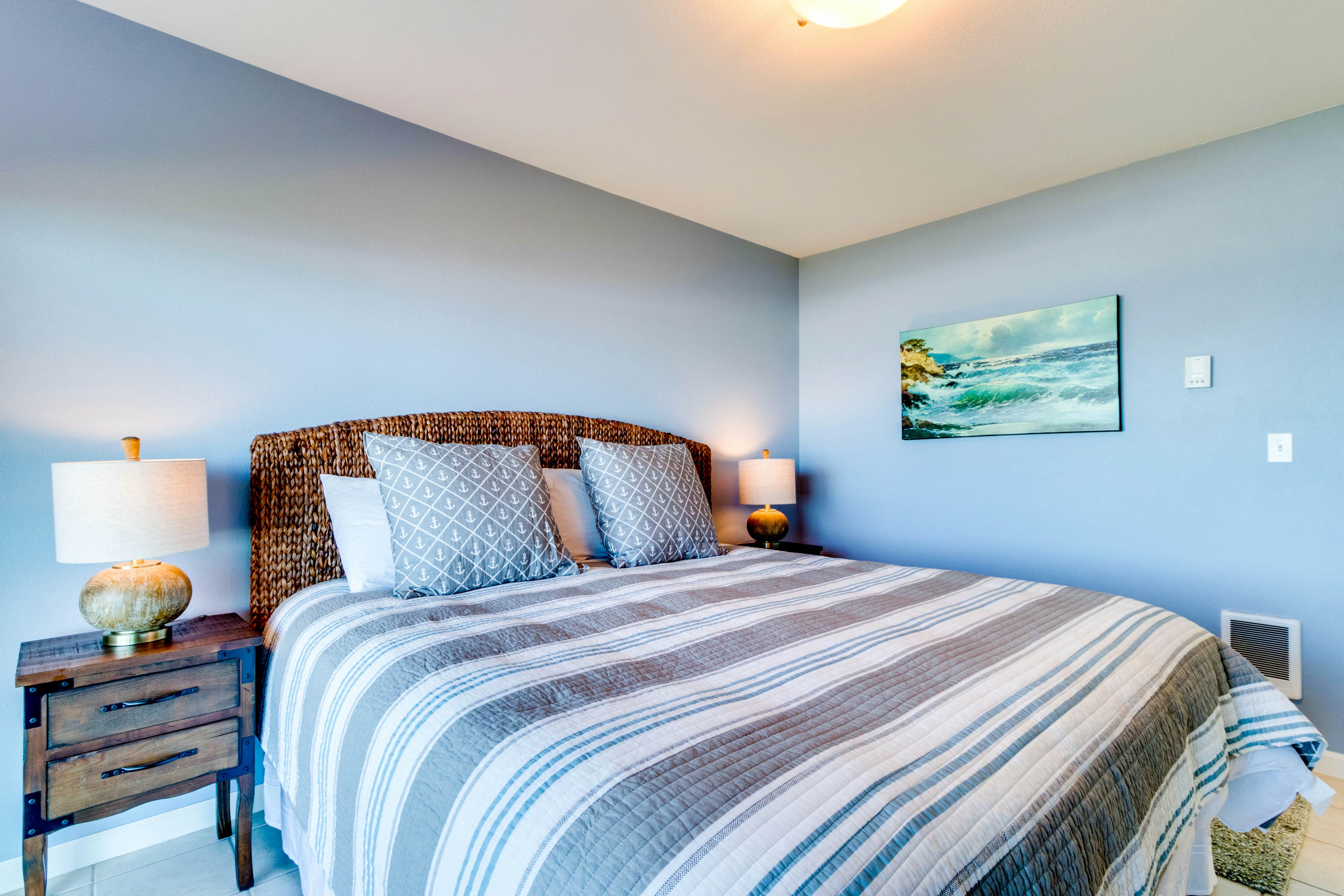 Dog-Friendly Oceanfront Condo with Sweeping Views and Beach Access