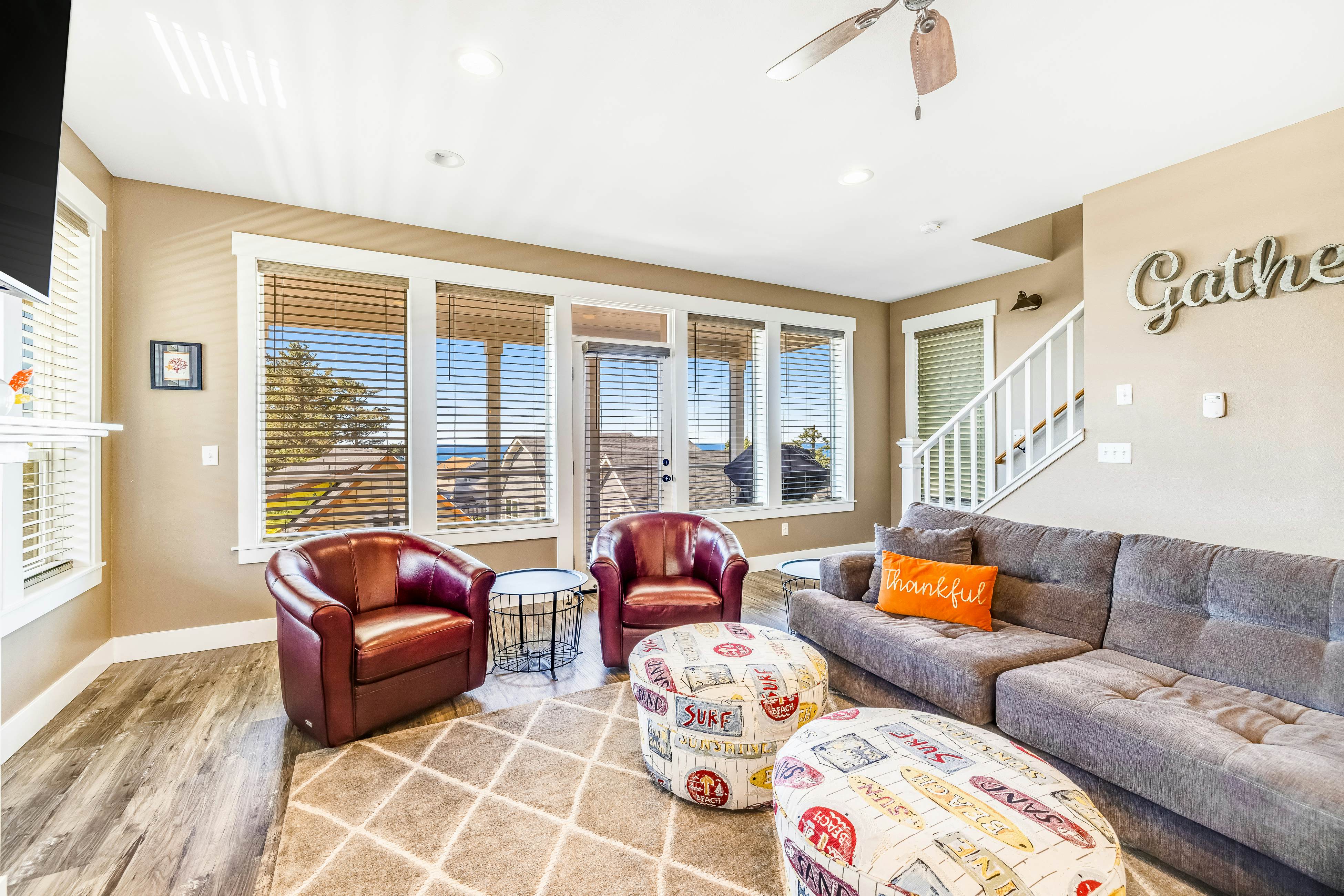 Coastal Oasis Near the Beach & Town W/ Private Hot Tub, Fast WiFi & Ocean Views