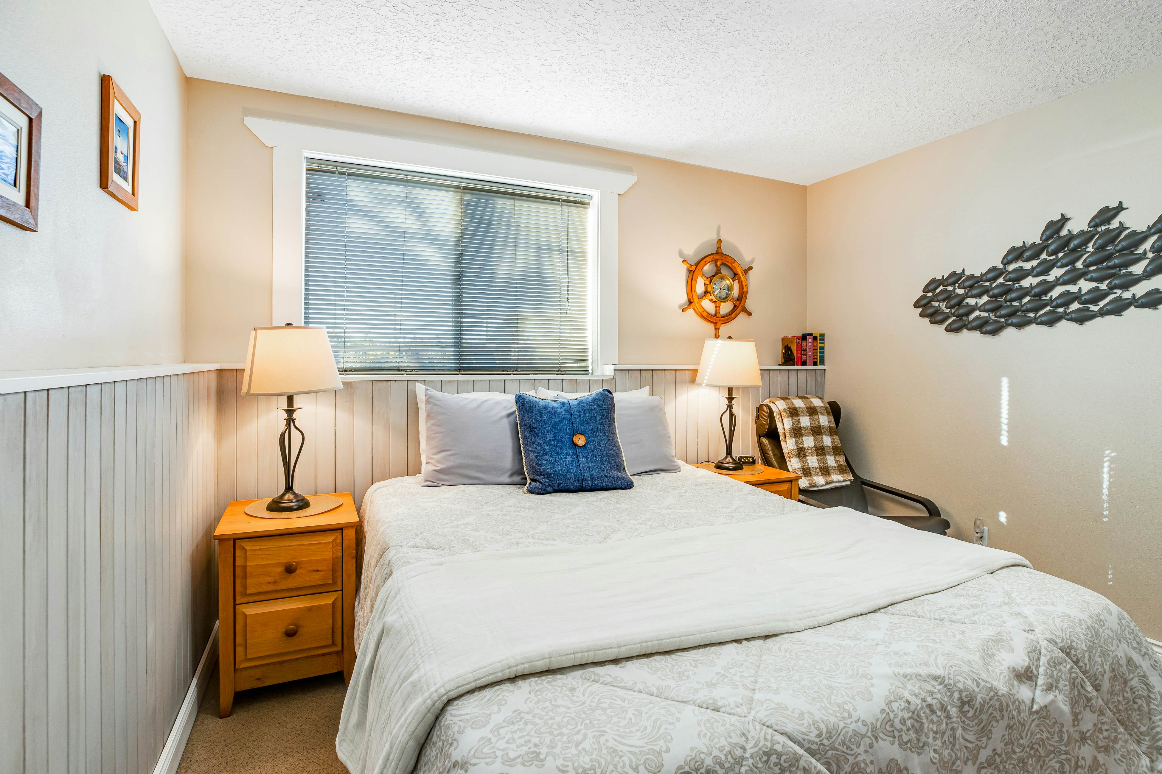 Dog-friendly oceanfront home with views, fireplace, hot tub & washer/dryer