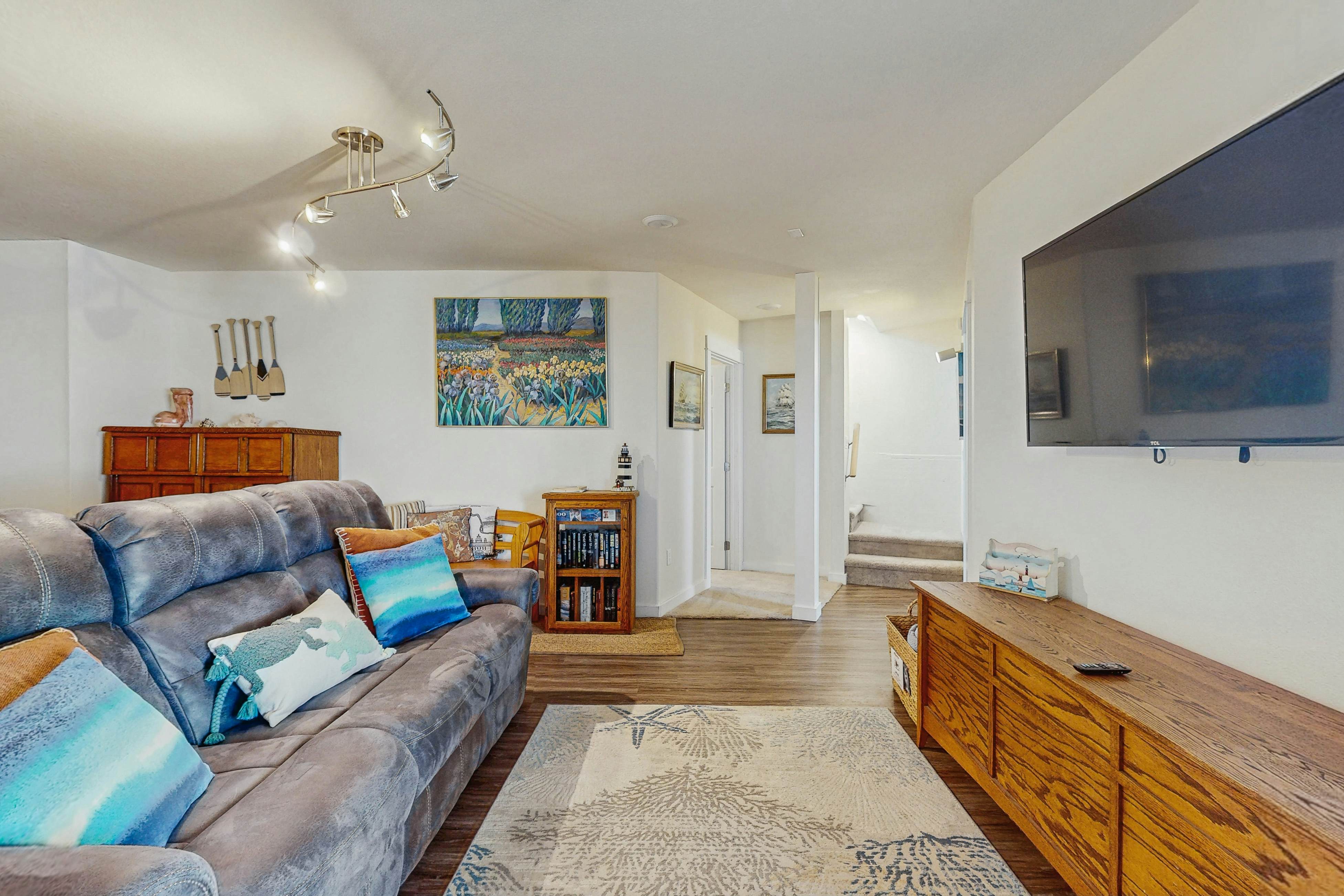 Dog-friendly, oceanfront home with private hot tub, sauna & incredible view