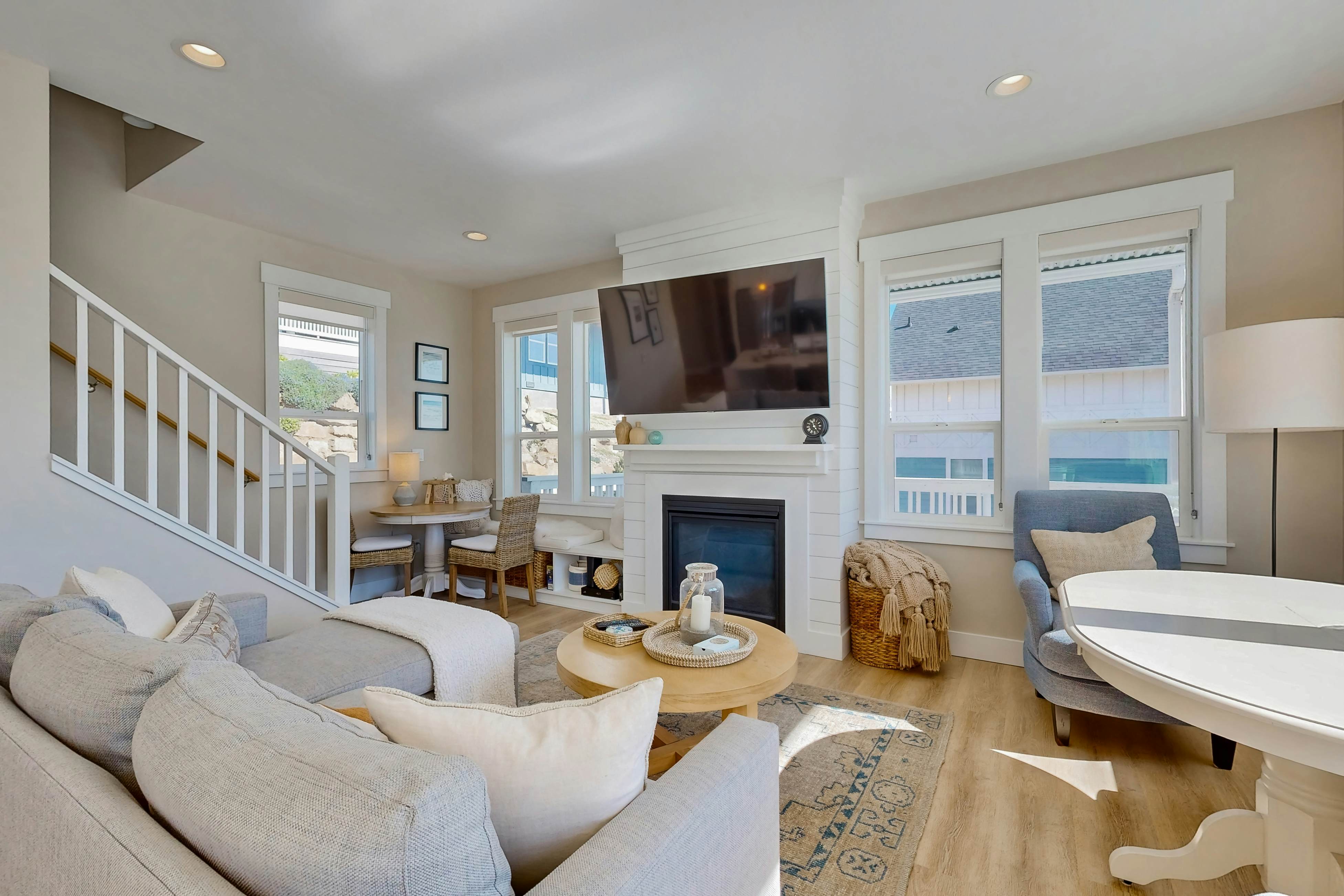 Discover Coastal Bliss: Your Perfect Retreat Awaits in Lincoln City