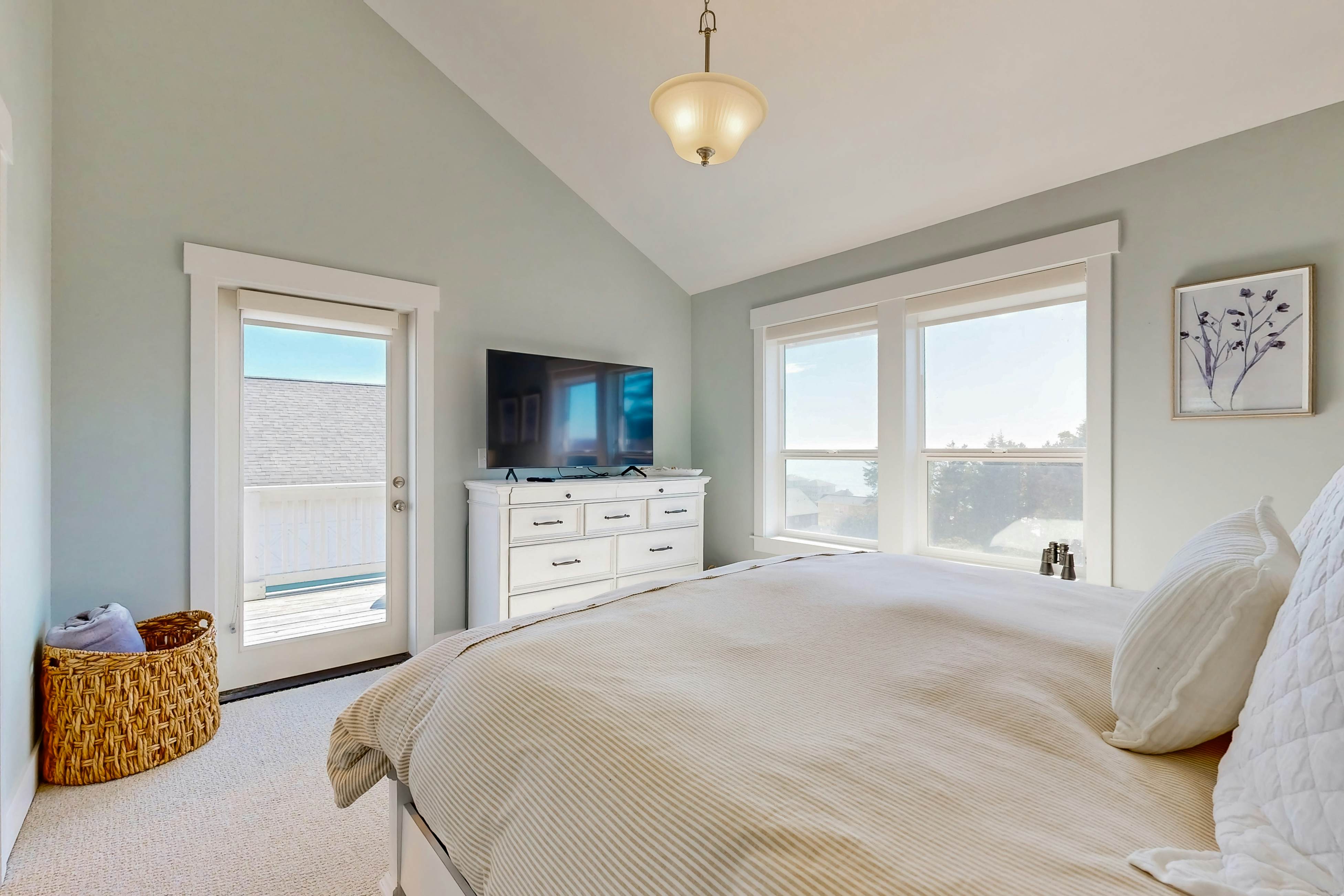 Discover Coastal Bliss: Your Perfect Retreat Awaits in Lincoln City