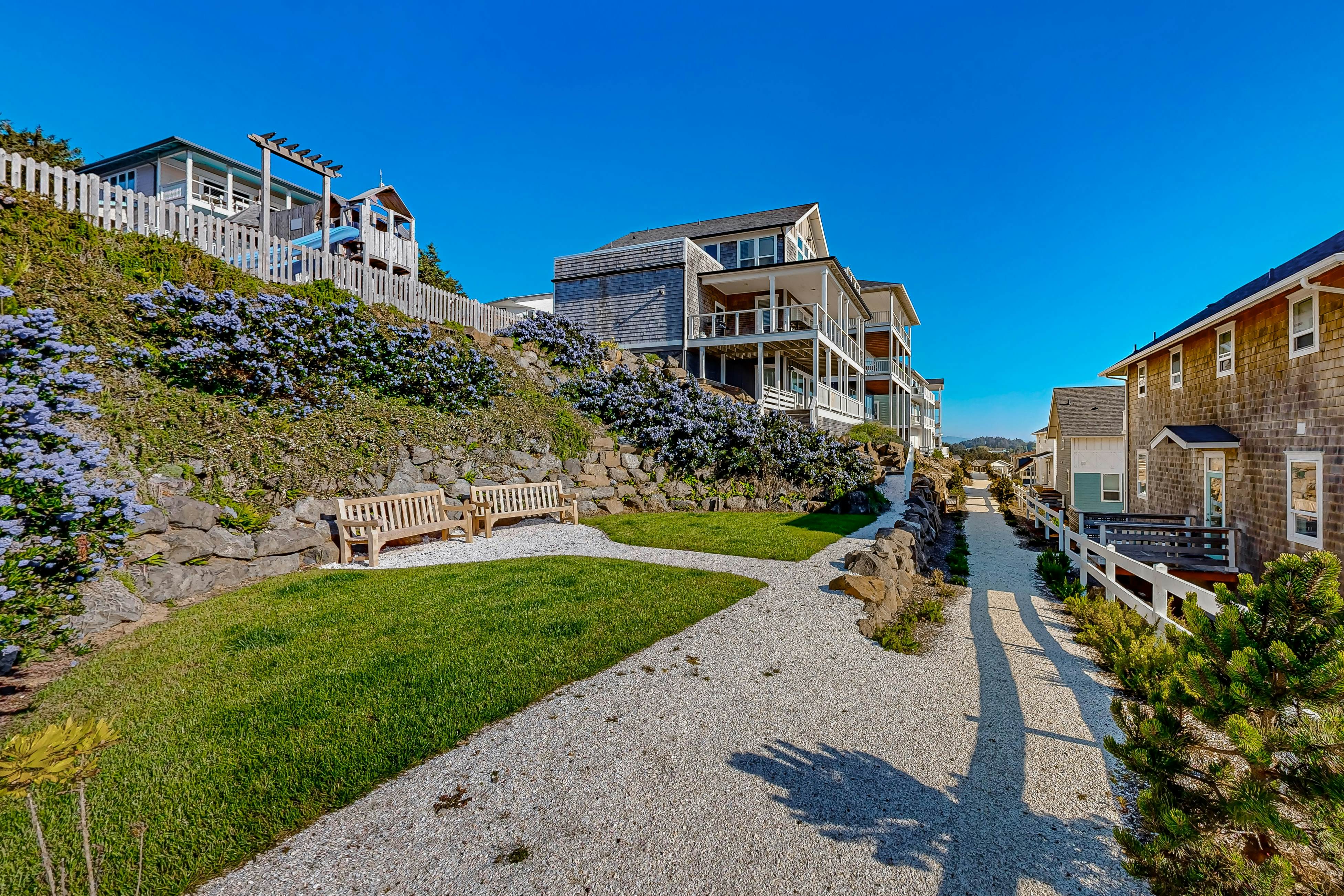 Discover Coastal Bliss: Your Perfect Retreat Awaits in Lincoln City