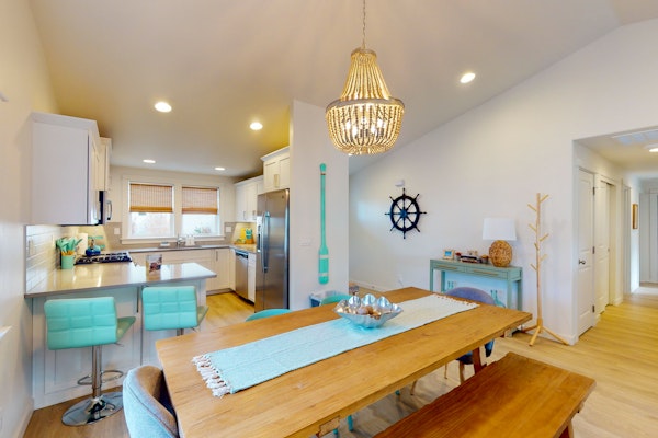 Dog friendly home near the ocean with private patio fireplace and central AC