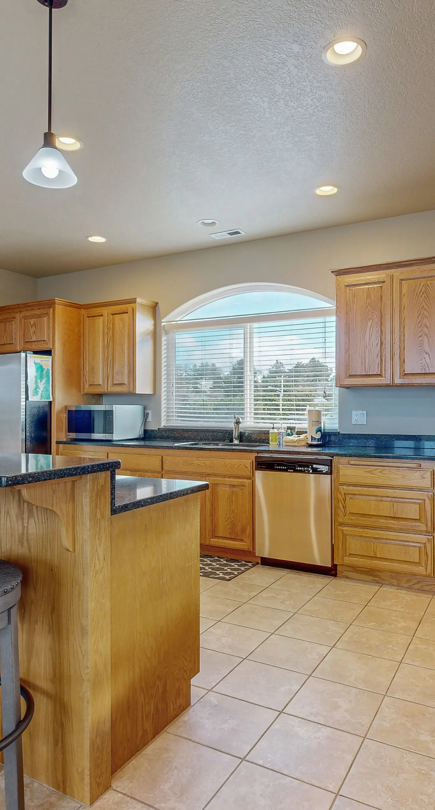 Spacious home close to the beach with peekaboo ocean views fireplaces hot tub