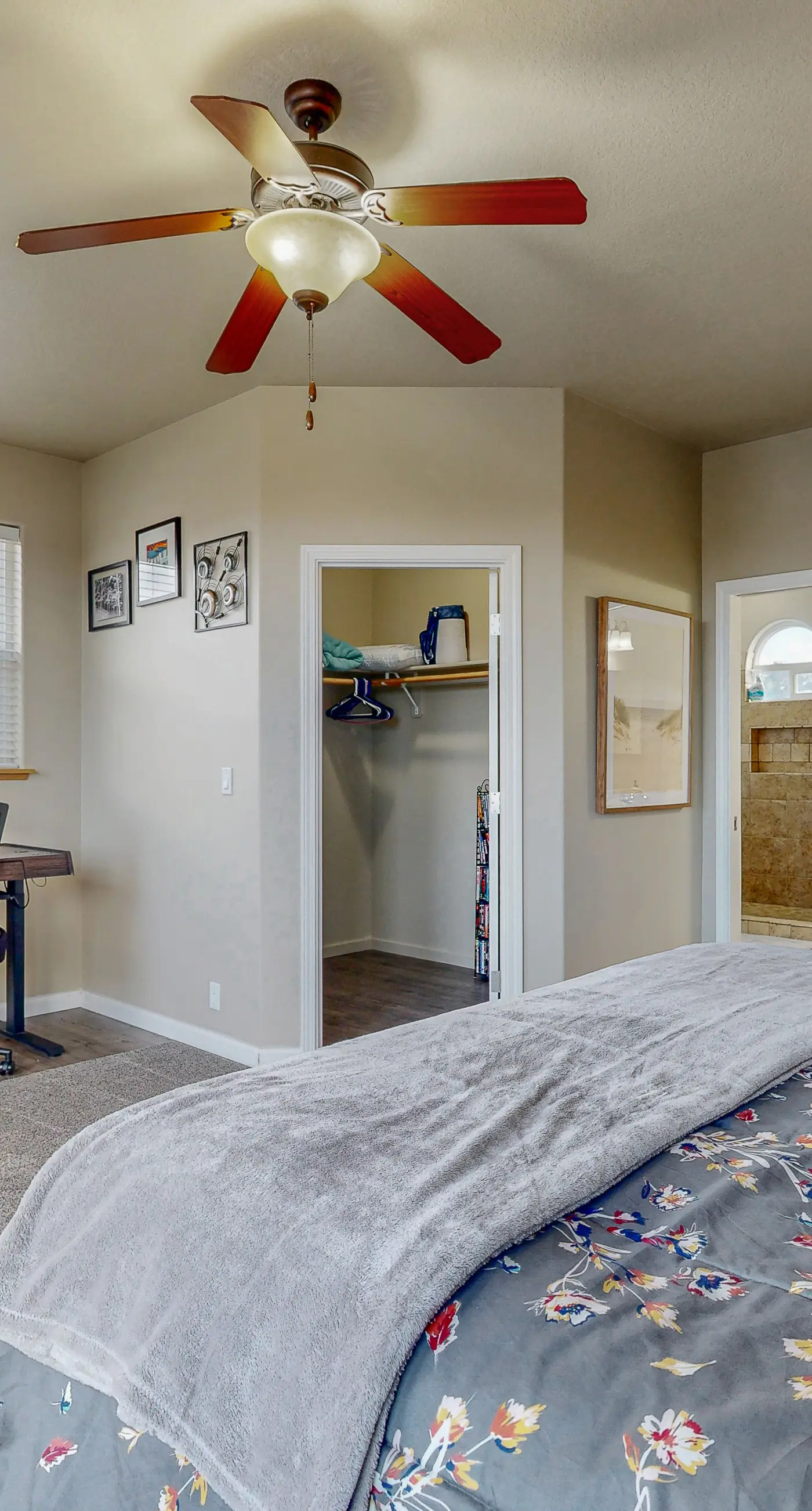 Spacious home close to the beach with peekaboo ocean views fireplaces hot tub