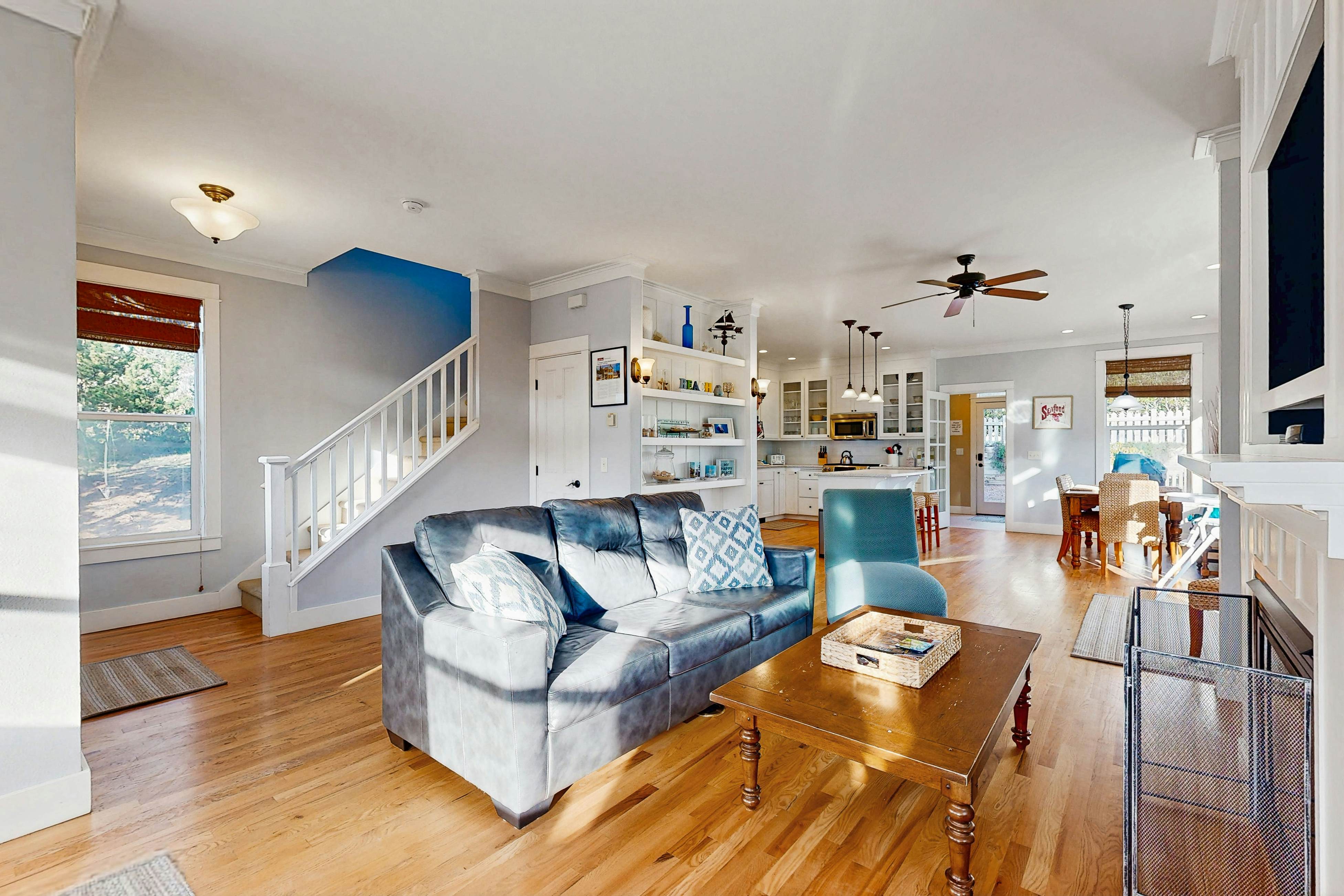 Charming, two-story home with a private hot tub, large patio, & washer/dryer