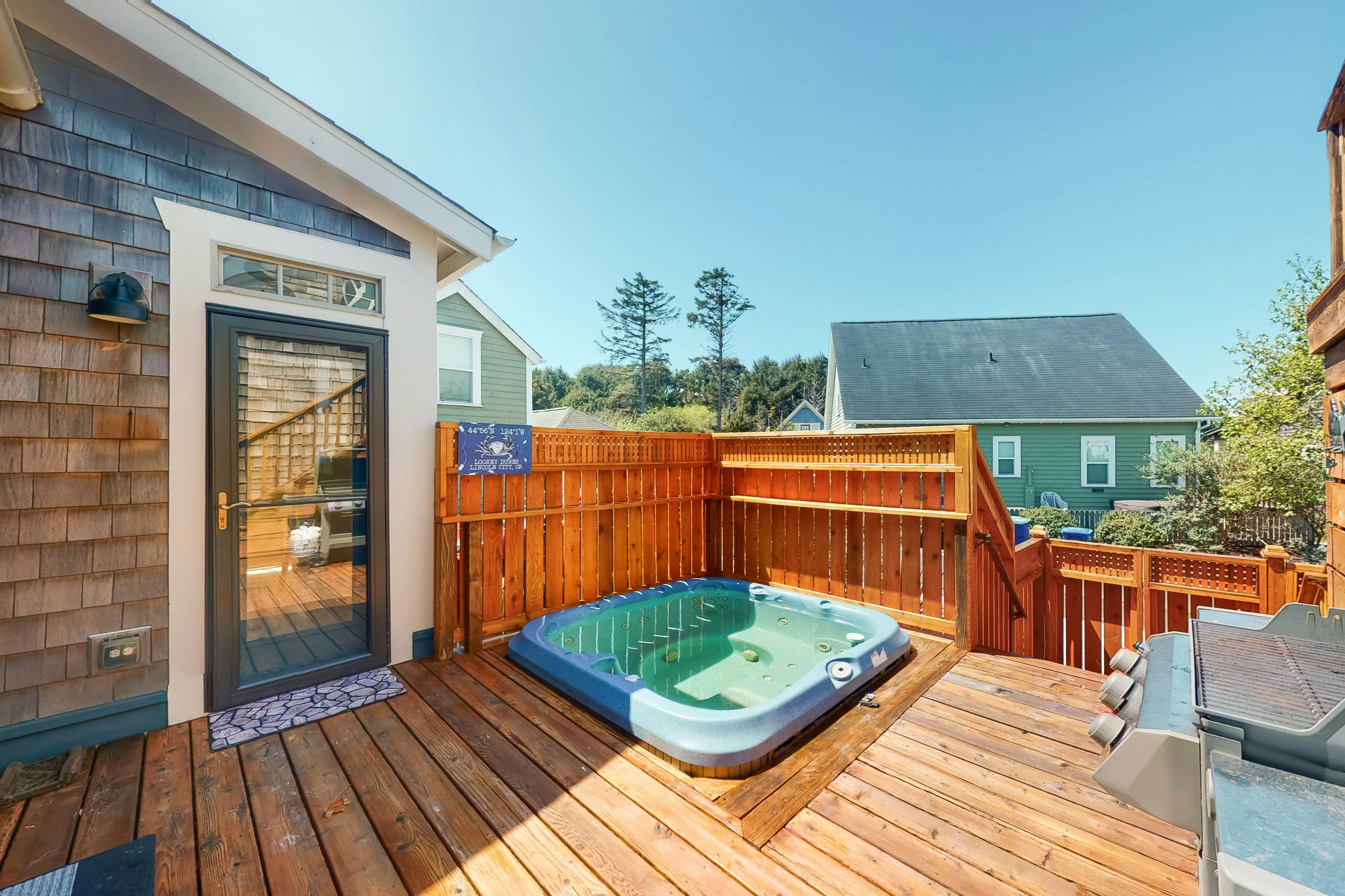 Dog-Friendly Home w/ Private Hot Tub, Free WiFi, Decks & Gas Grill