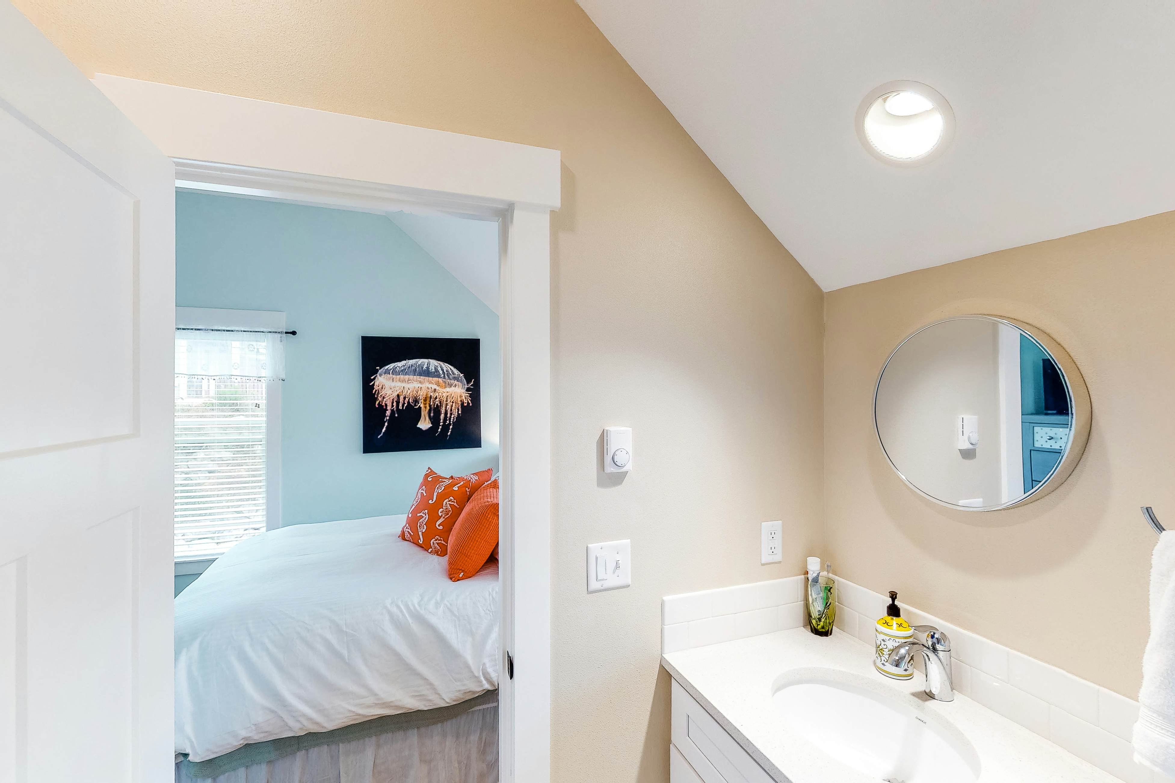 Charming, three-story getaway w/ two cozy living areas - walk to the beach