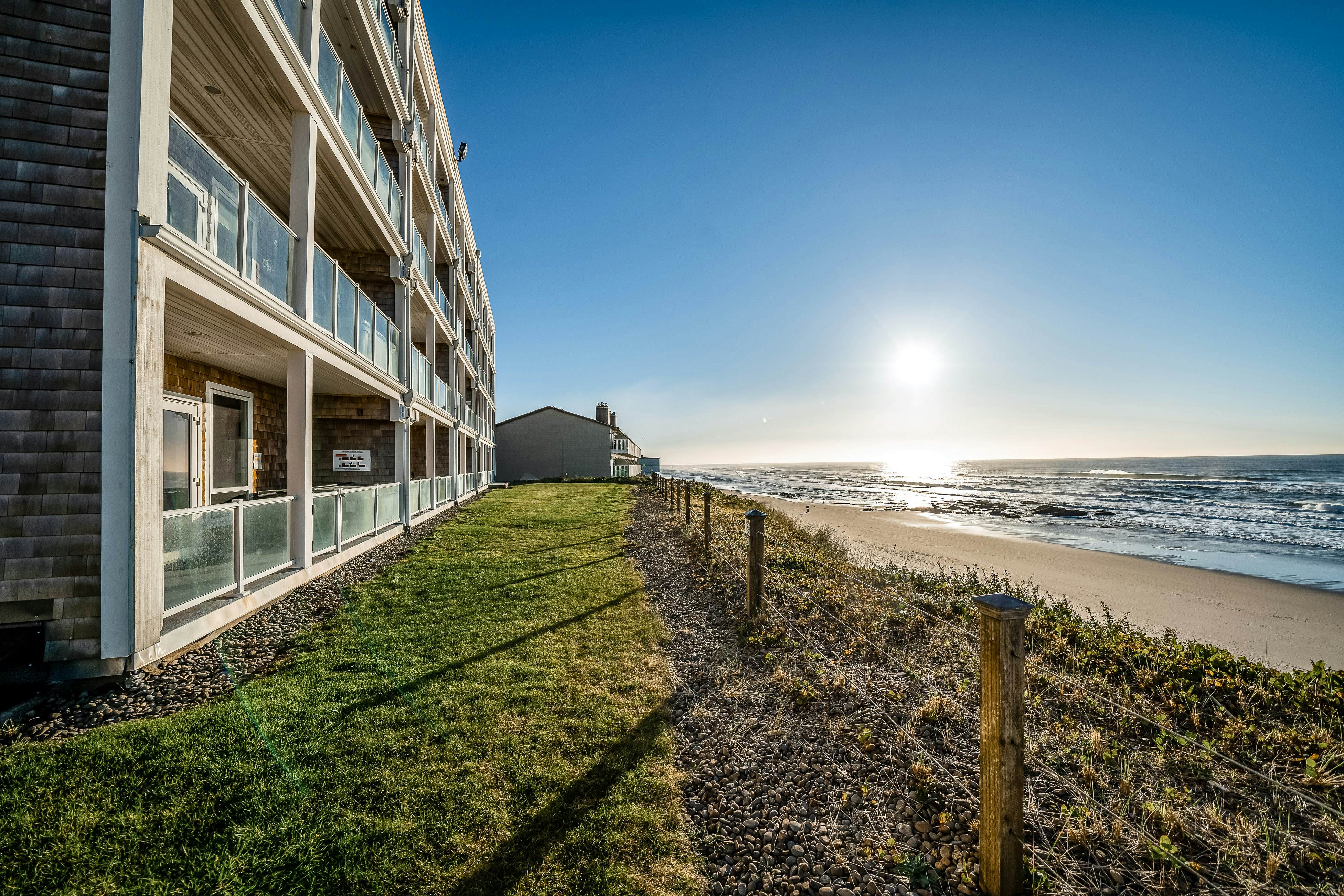 Oceanfront condo with private hot tub, ocean views, and high-speed WiFi