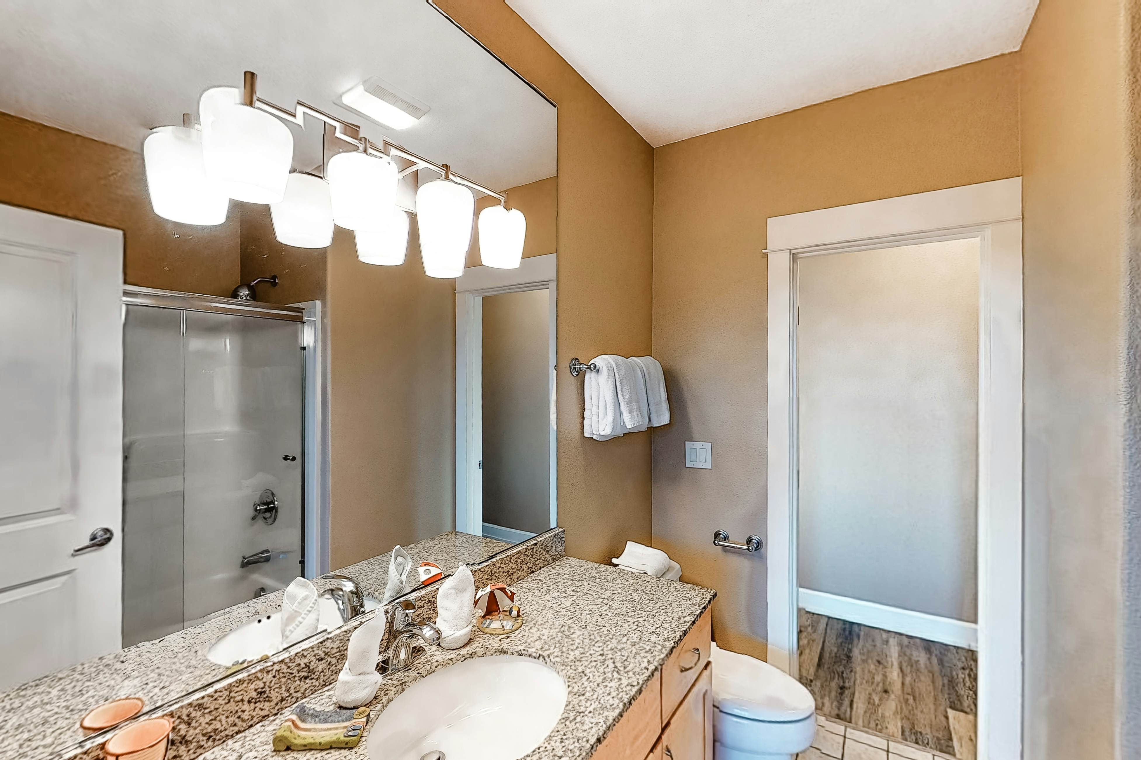 Oceanfront condo with private hot tub, ocean views, and high-speed WiFi