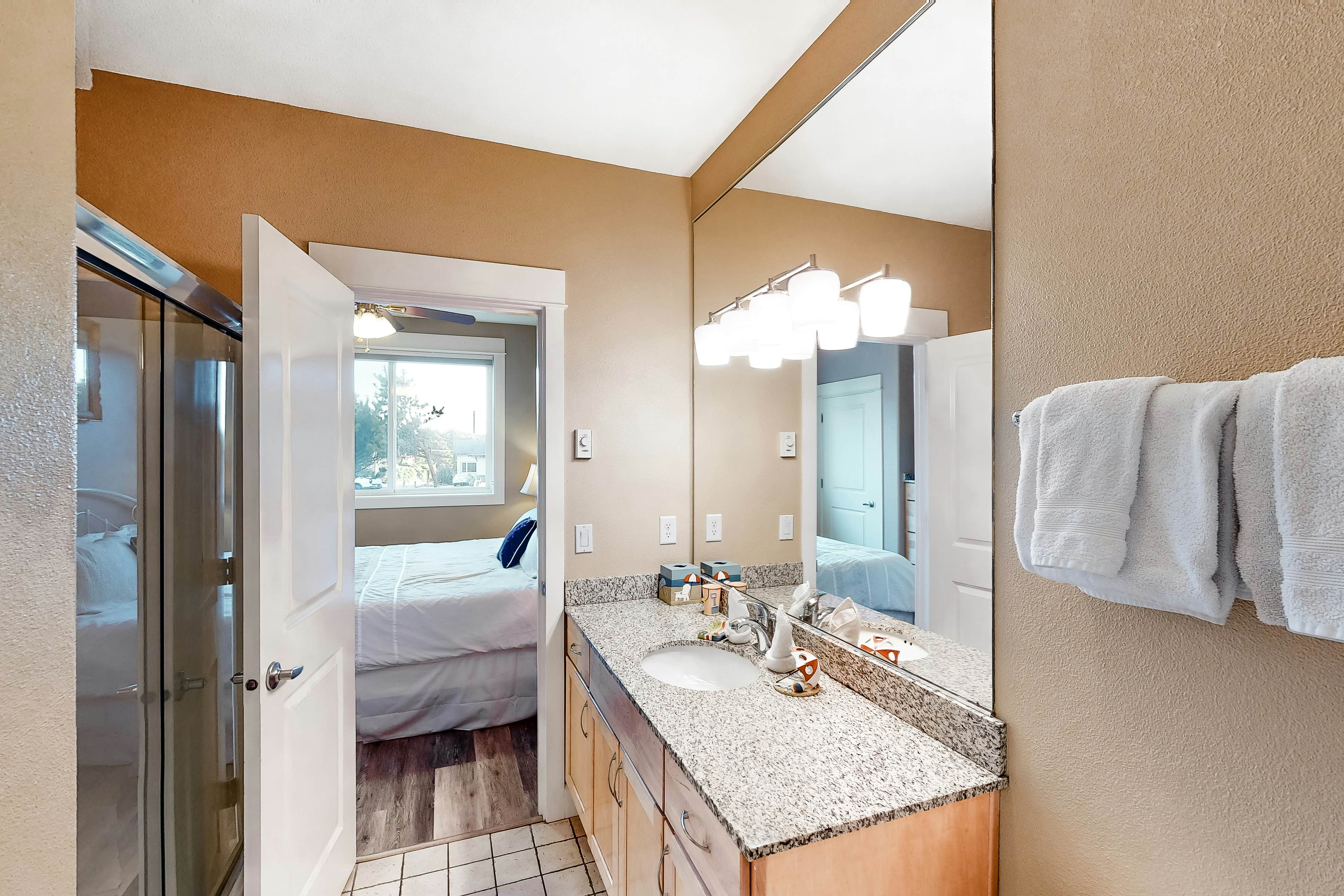 Oceanfront condo with private hot tub, ocean views, and high-speed WiFi