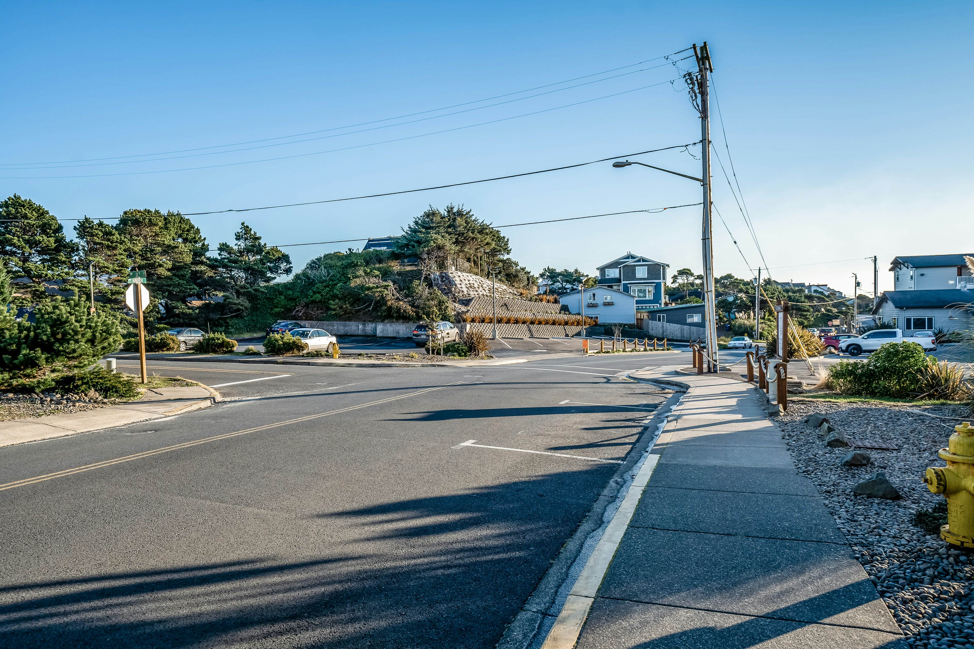 Oceanfront condo with private hot tub, ocean views, and high-speed WiFi
