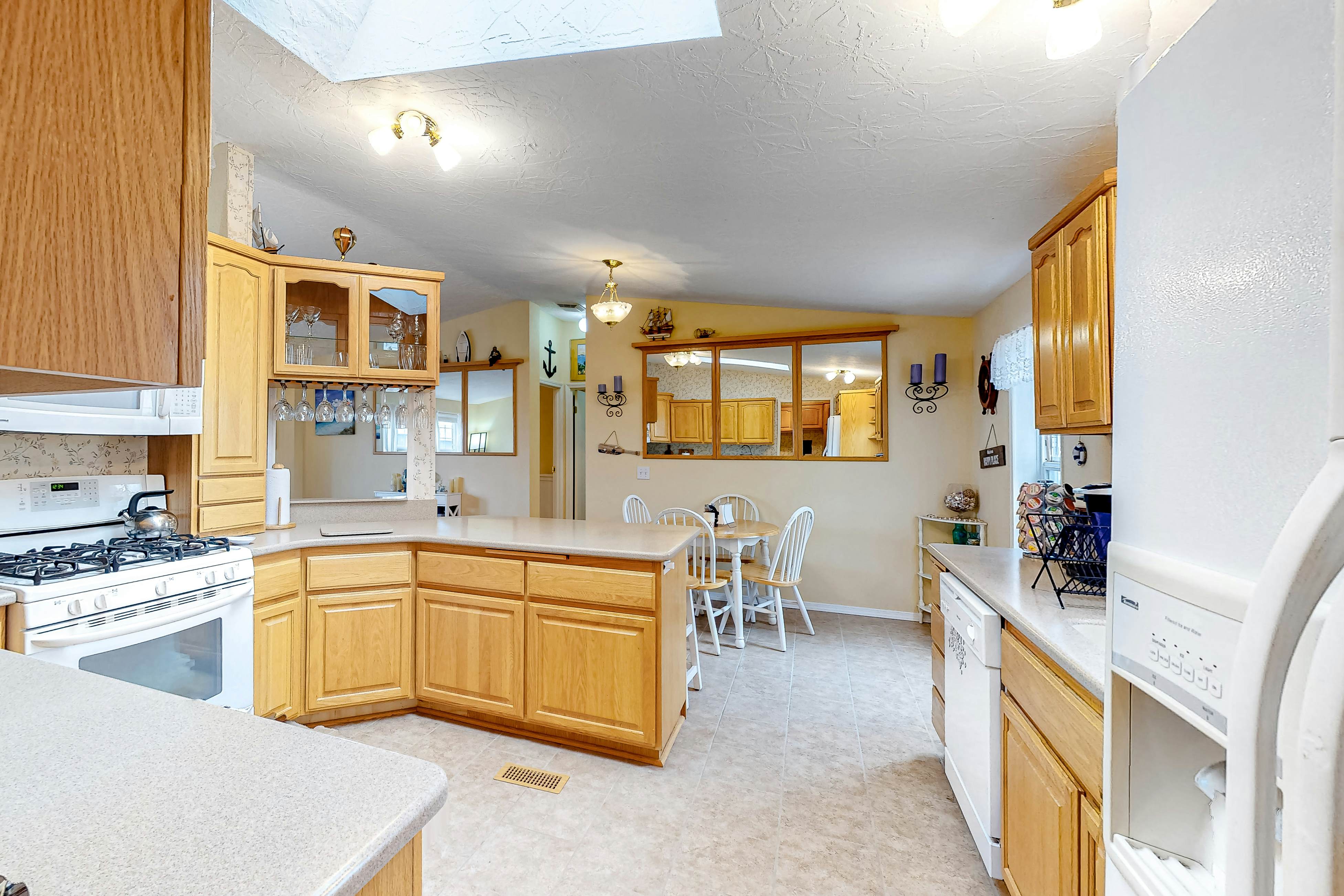 Lighthouse-Inspired Home w/ Ocean Views, Gas Fireplace, Fast WiFi - 2 Dogs OK