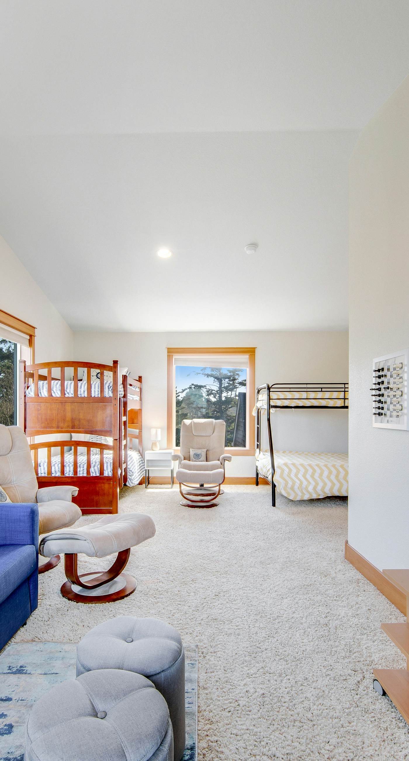 Dog Friendly Coastal Retreat with Ocean Views