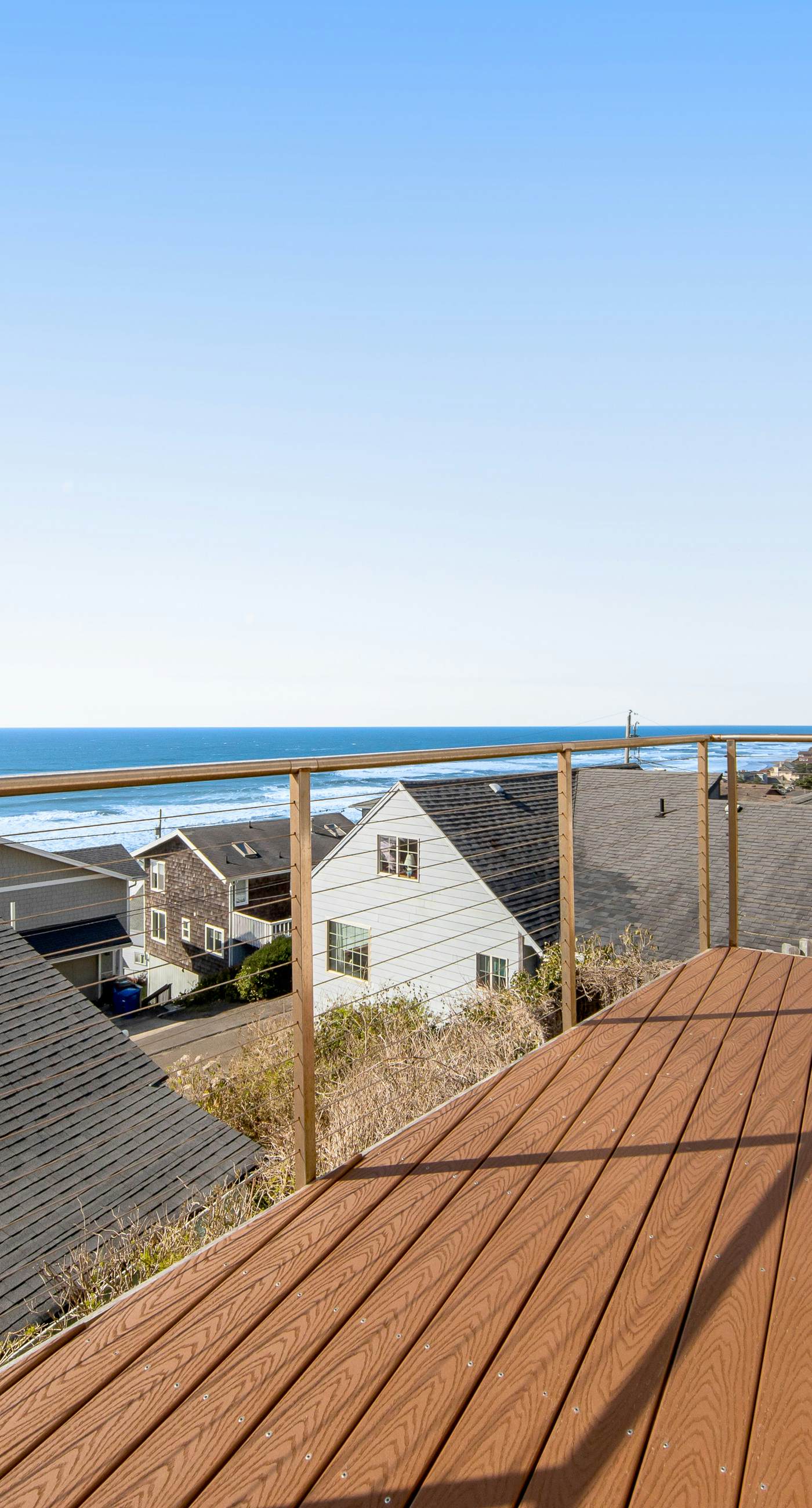 Dog Friendly Coastal Retreat with Ocean Views