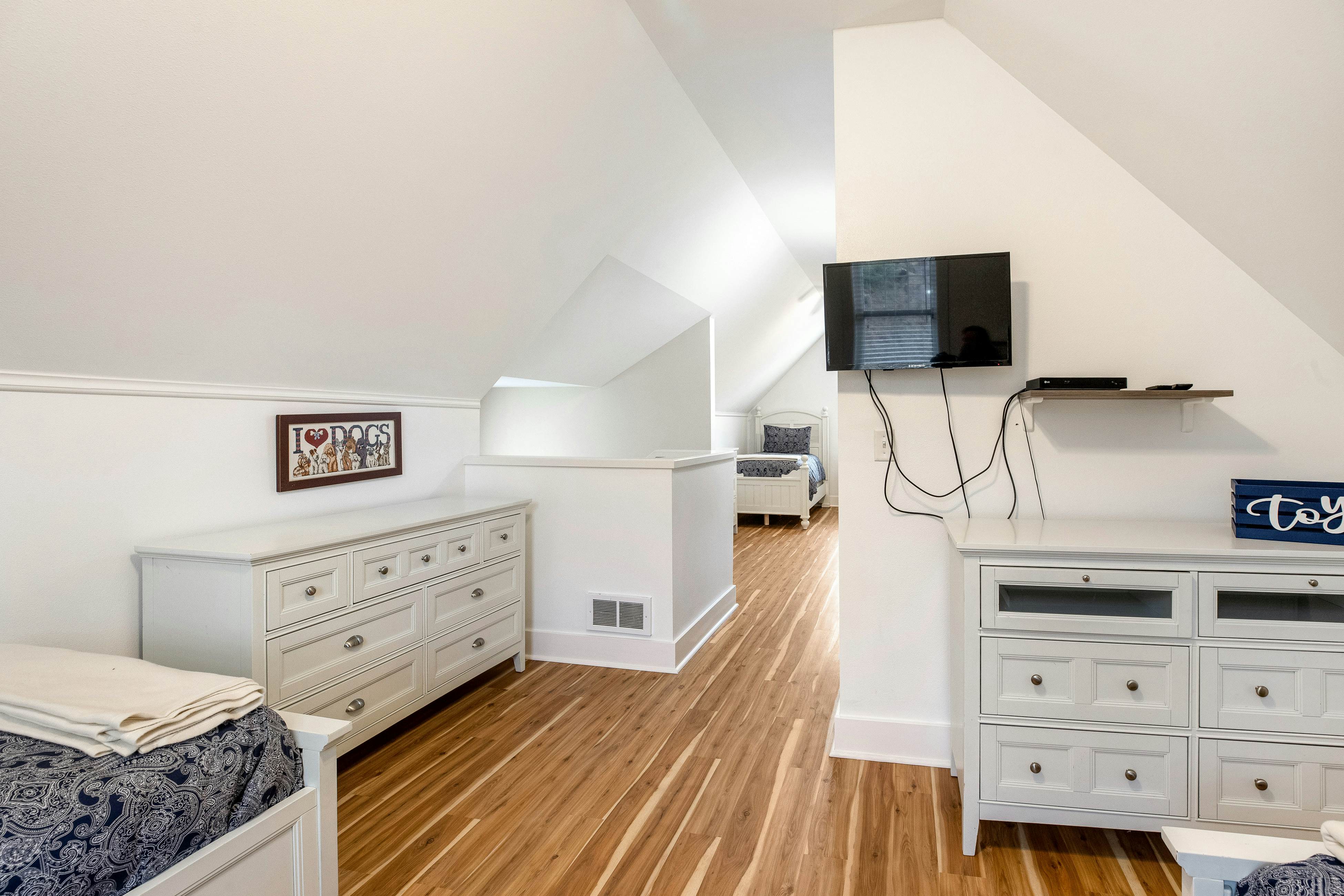 Dog-Friendly Beach House with Free WiFi, a Furnished Deck, Hot Tub, & Grill