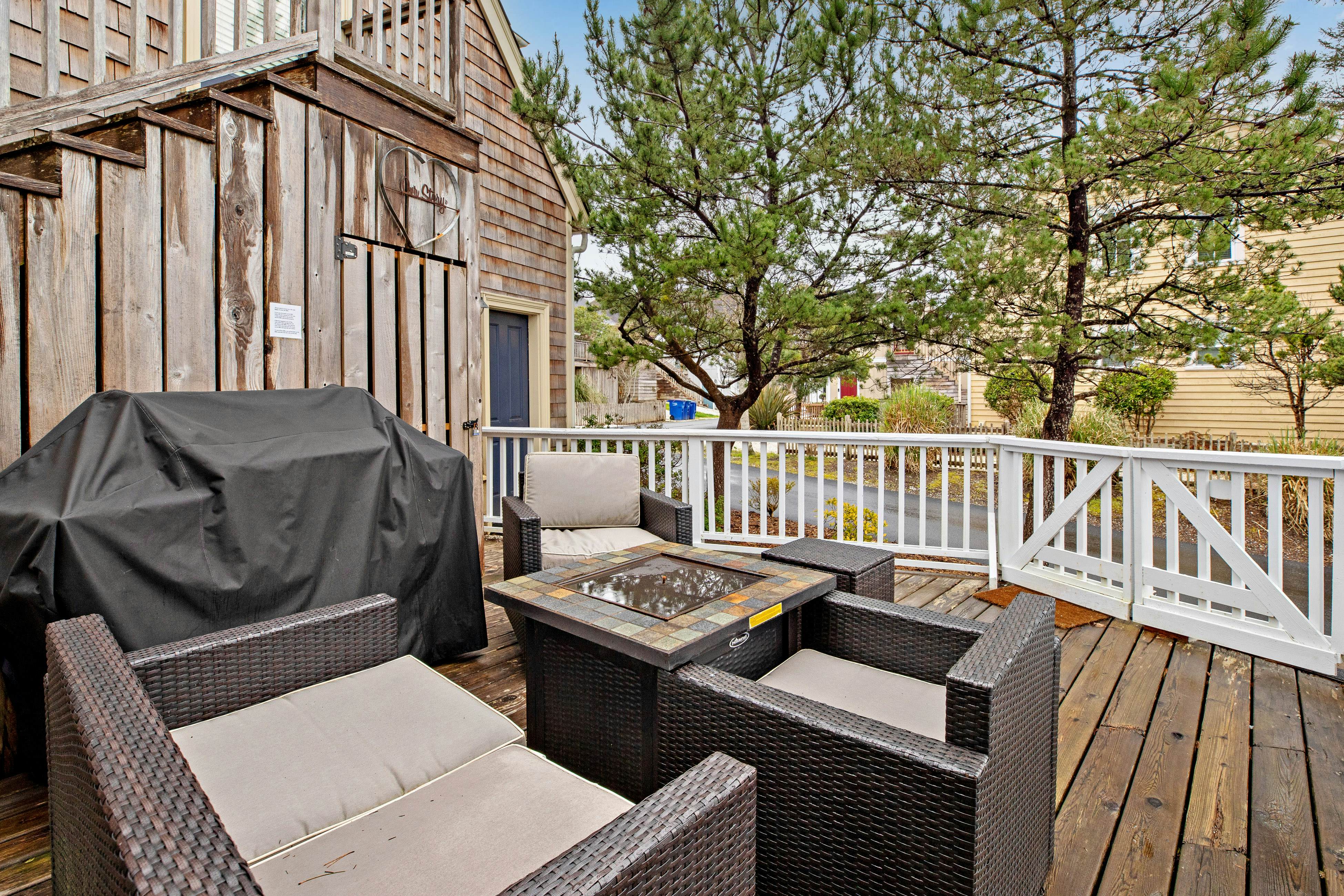 Dog-Friendly Beach House with Free WiFi, a Furnished Deck, Hot Tub, & Grill