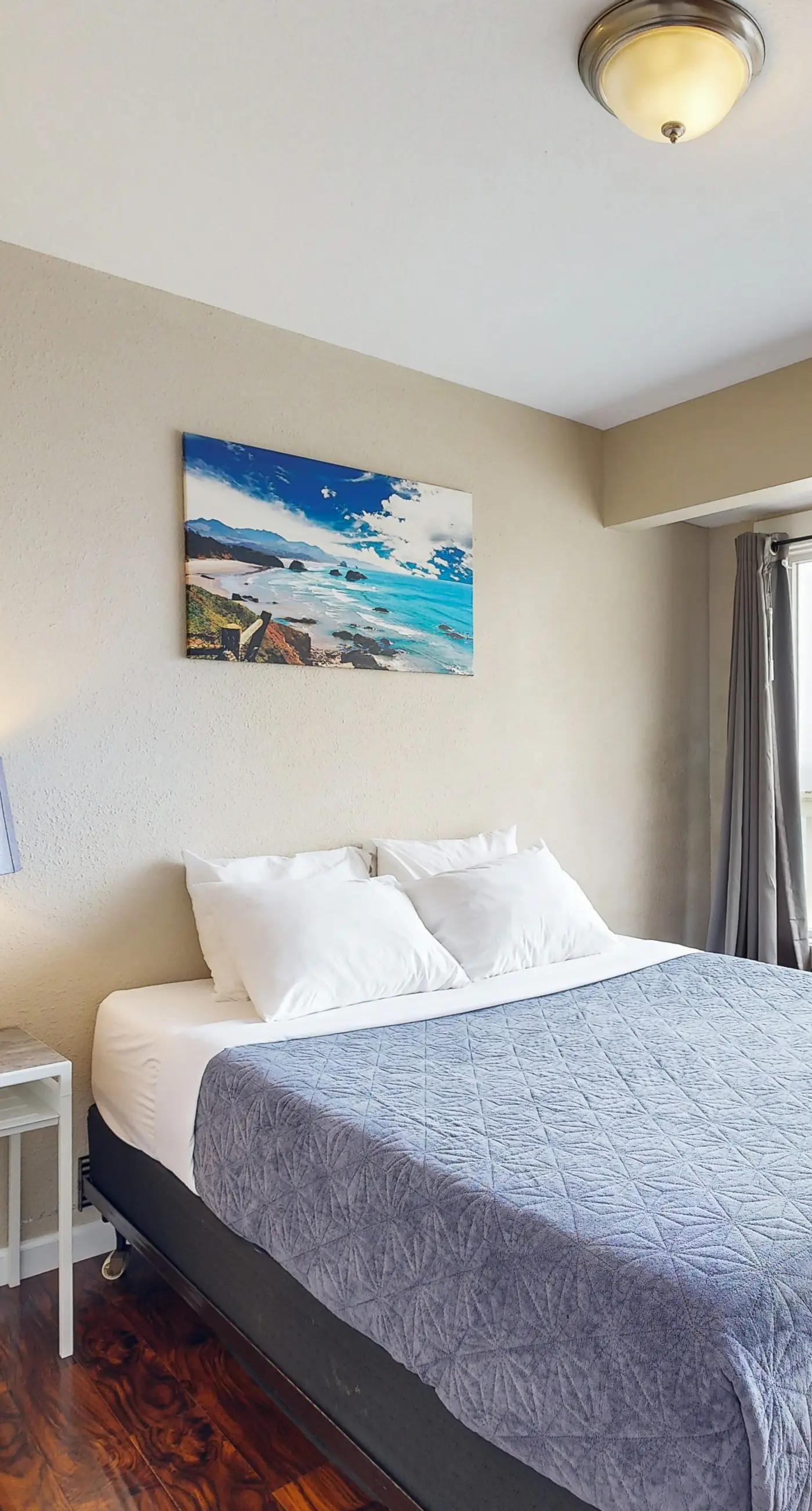 Enormous Renovated Home with Ocean Views and Easy Beach Access Dogs OK