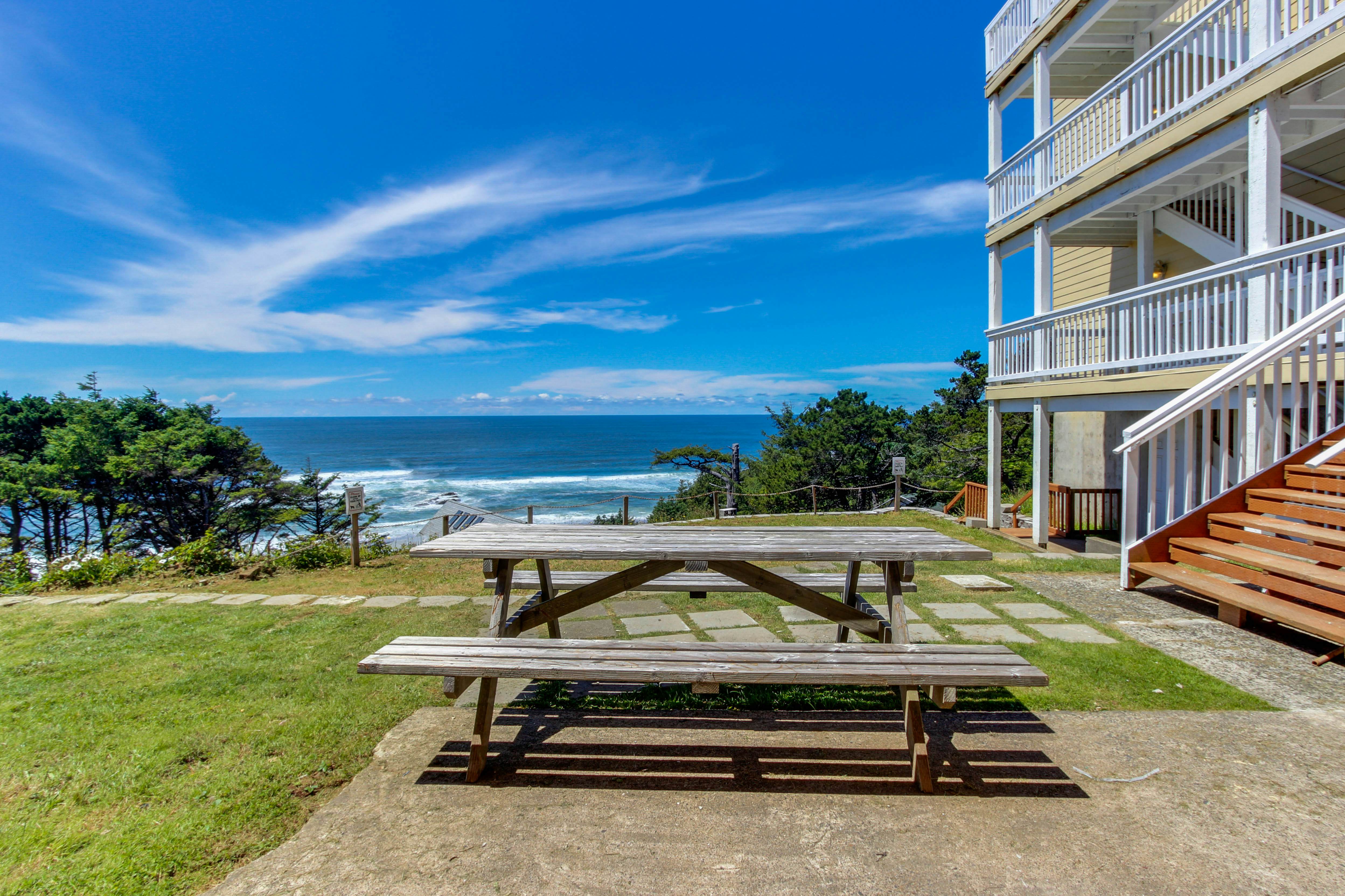 Huge Renovated Condo with Ocean Views & Nearby Beach Access - Dog Friendly