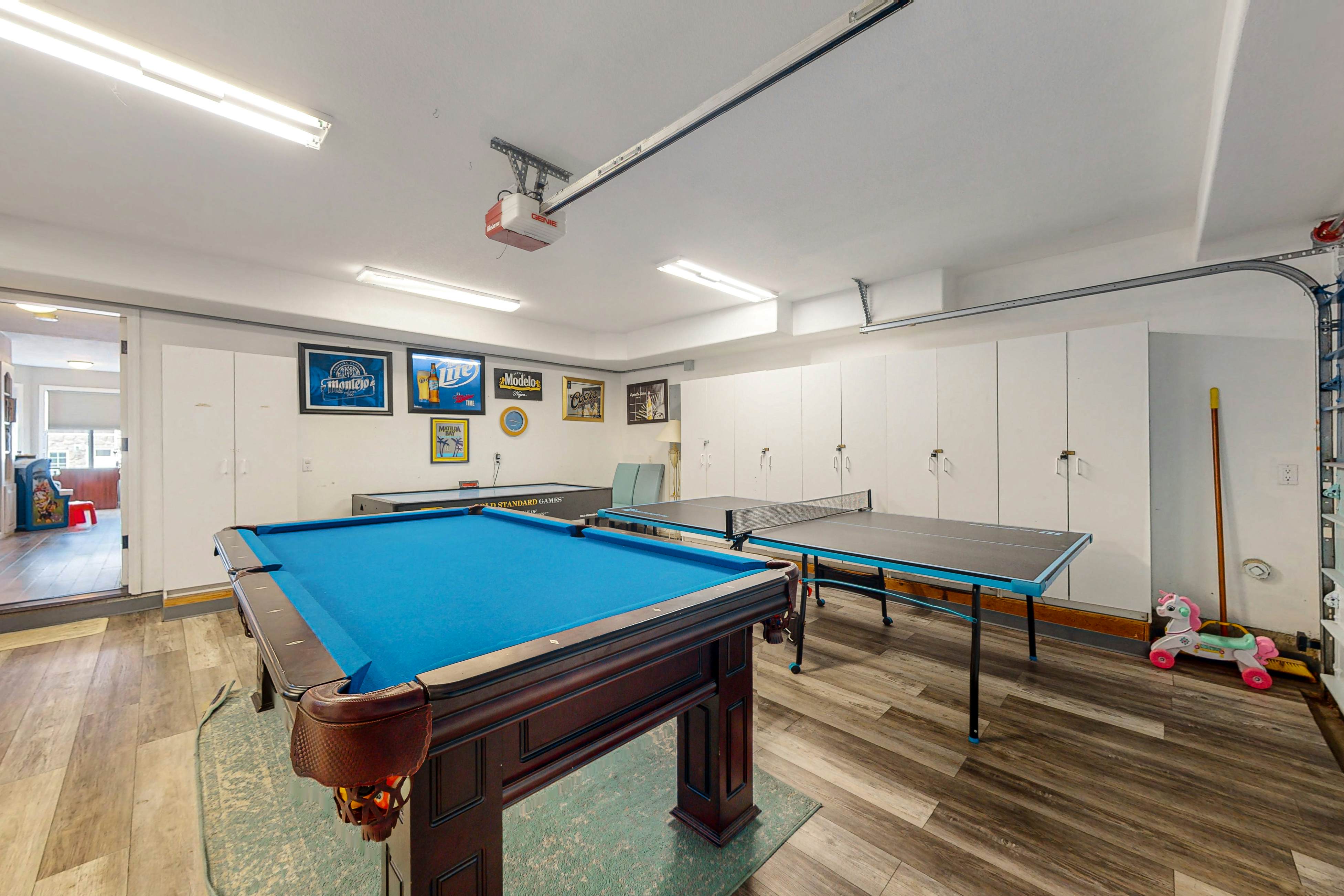 Gorgeous Ocean Views Private Hot Tub Game Room WiFi Patio and Washer Dryer