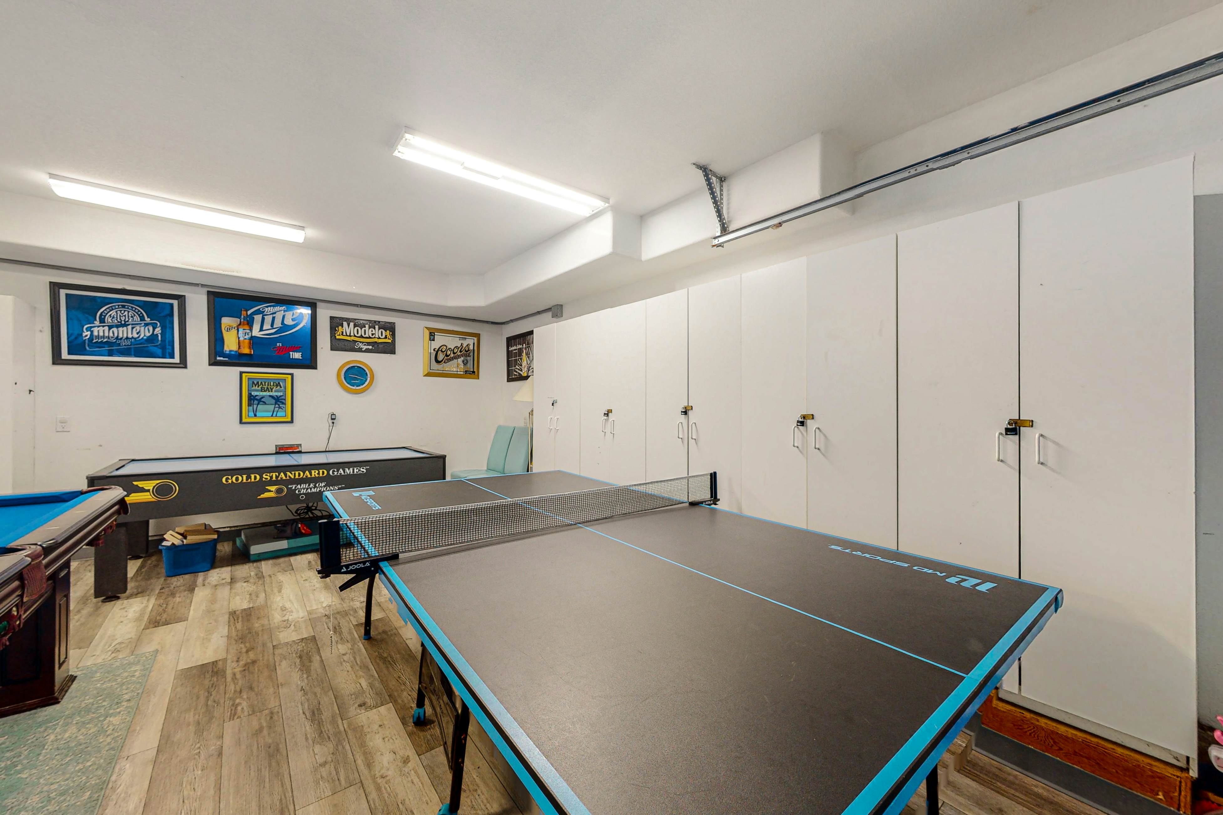 Gorgeous Ocean Views Private Hot Tub Game Room WiFi Patio and Washer Dryer