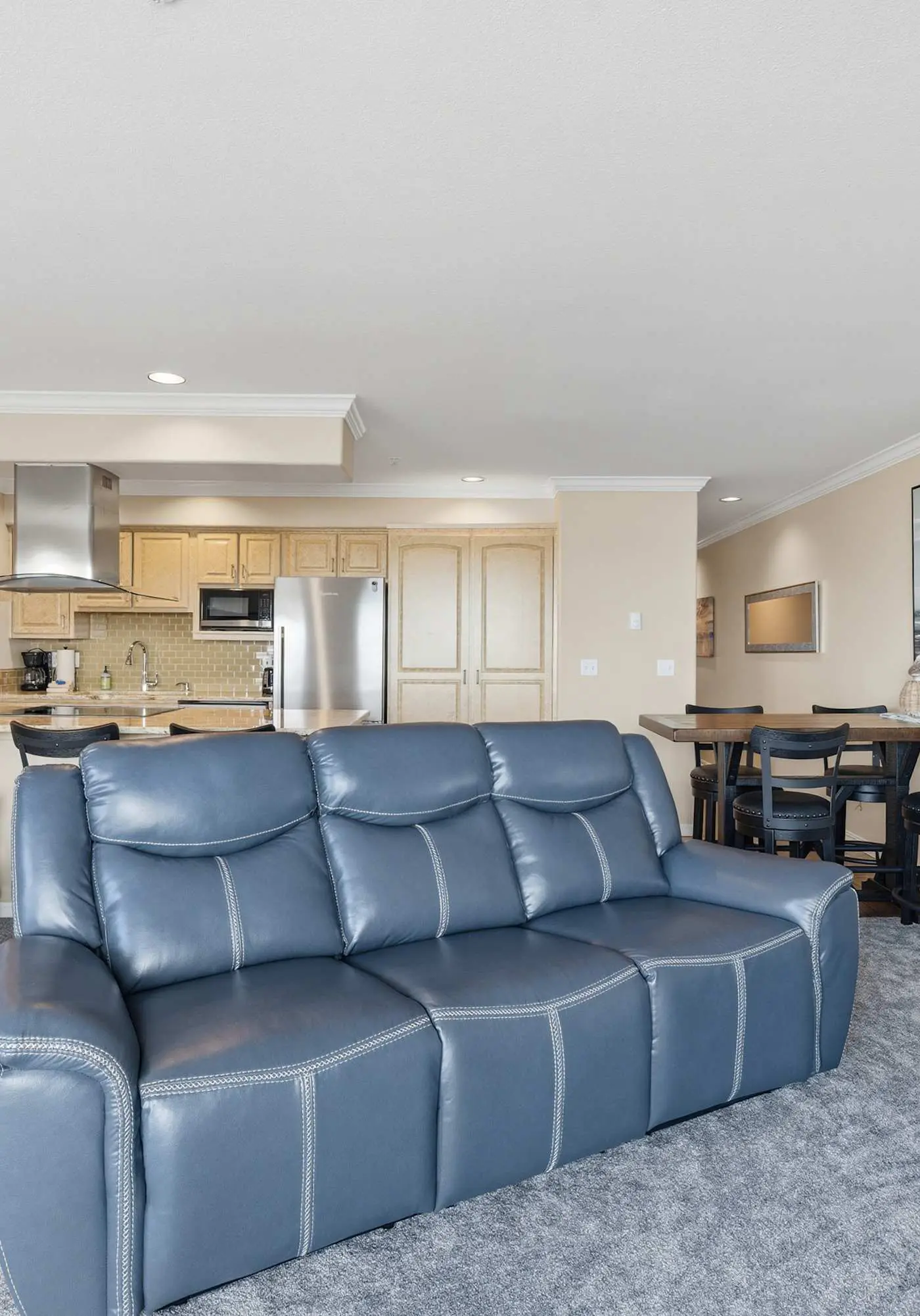 Waterfront Corner Condo with Fireplace and Ocean Views Close to Beach and Bay