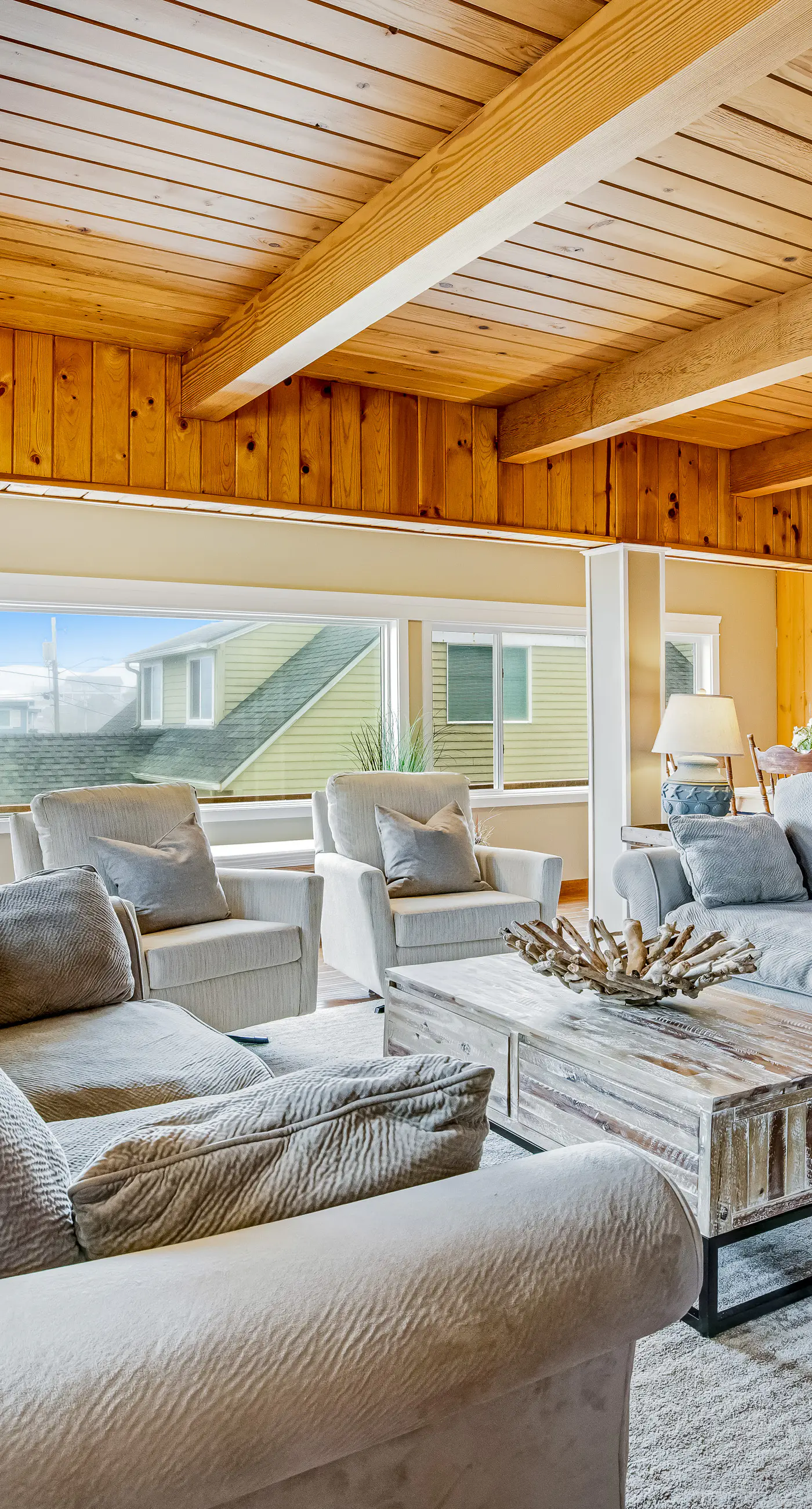 Spacious Home with Two Large Decks and Ocean View Great for Groups