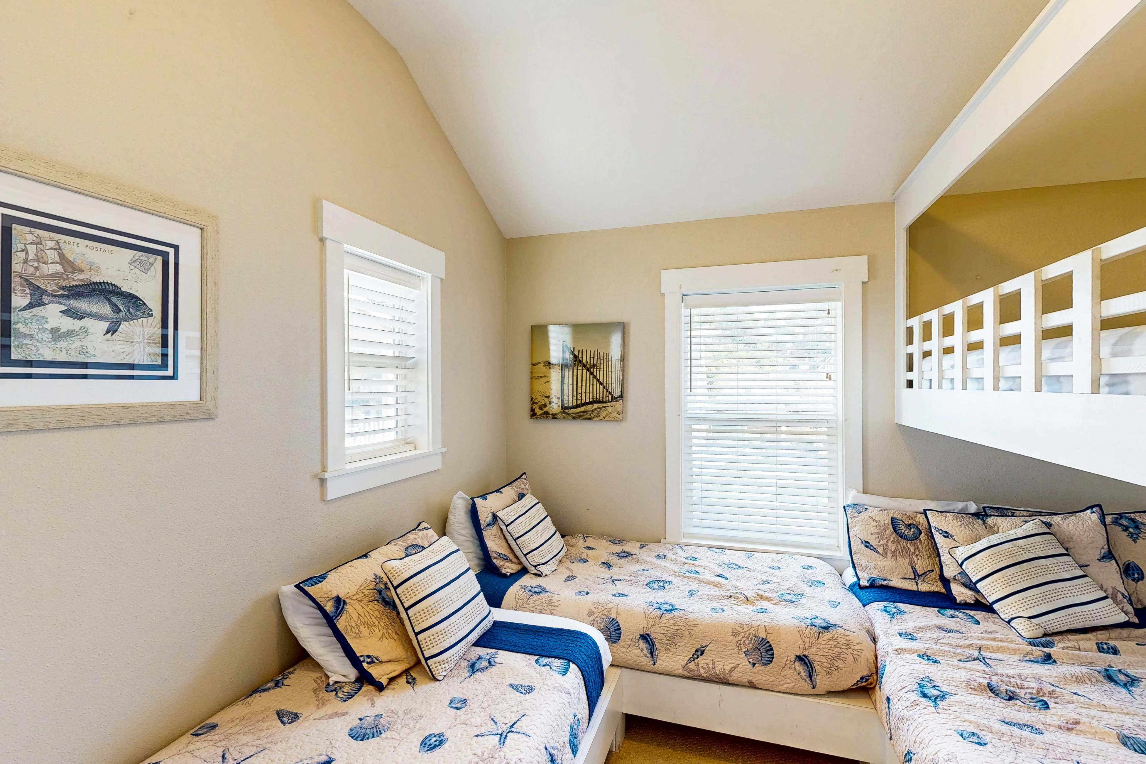 Dog-friendly coastal home with private hot tub and park access