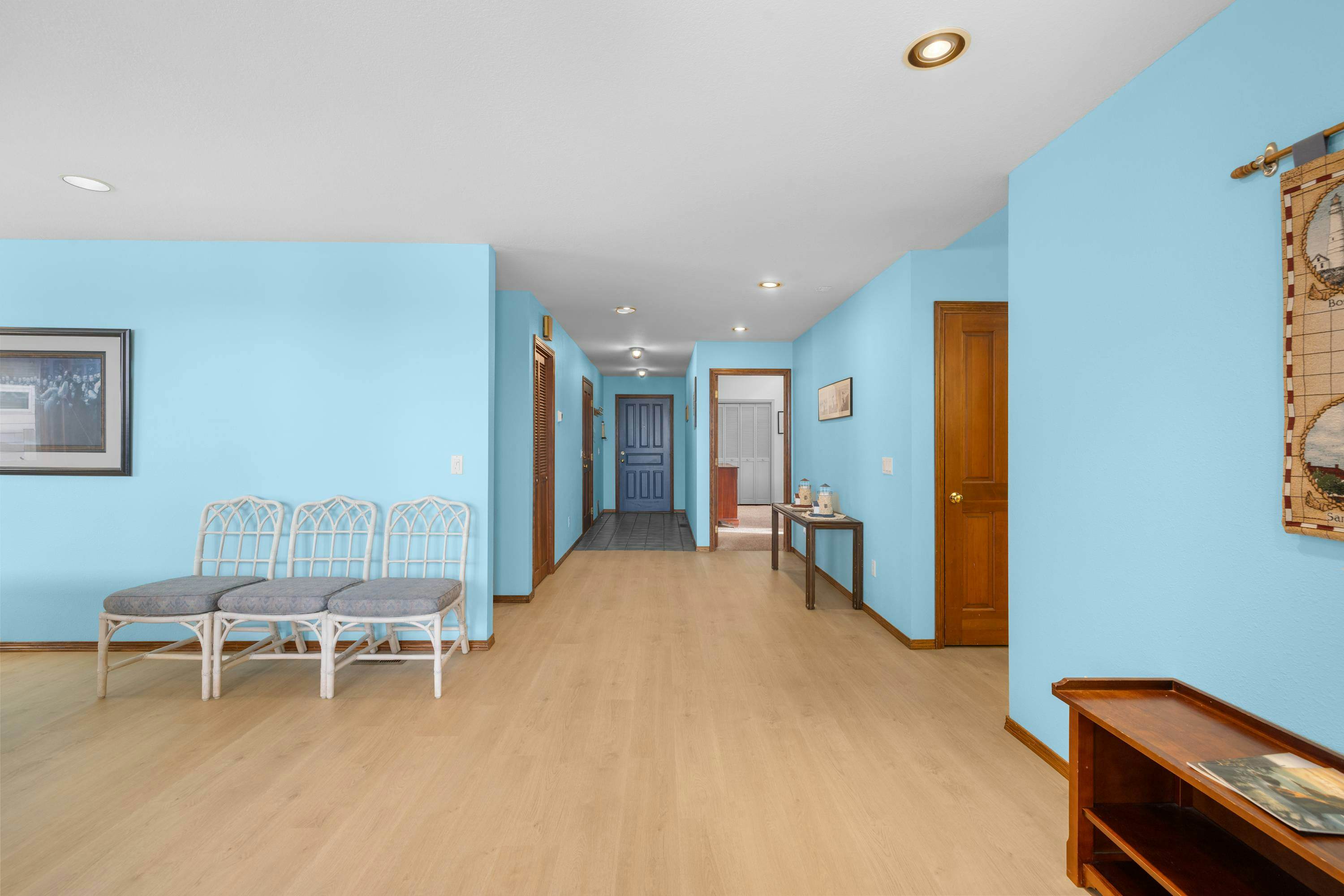 Oceanfront house with private hot tub and amazing ocean views