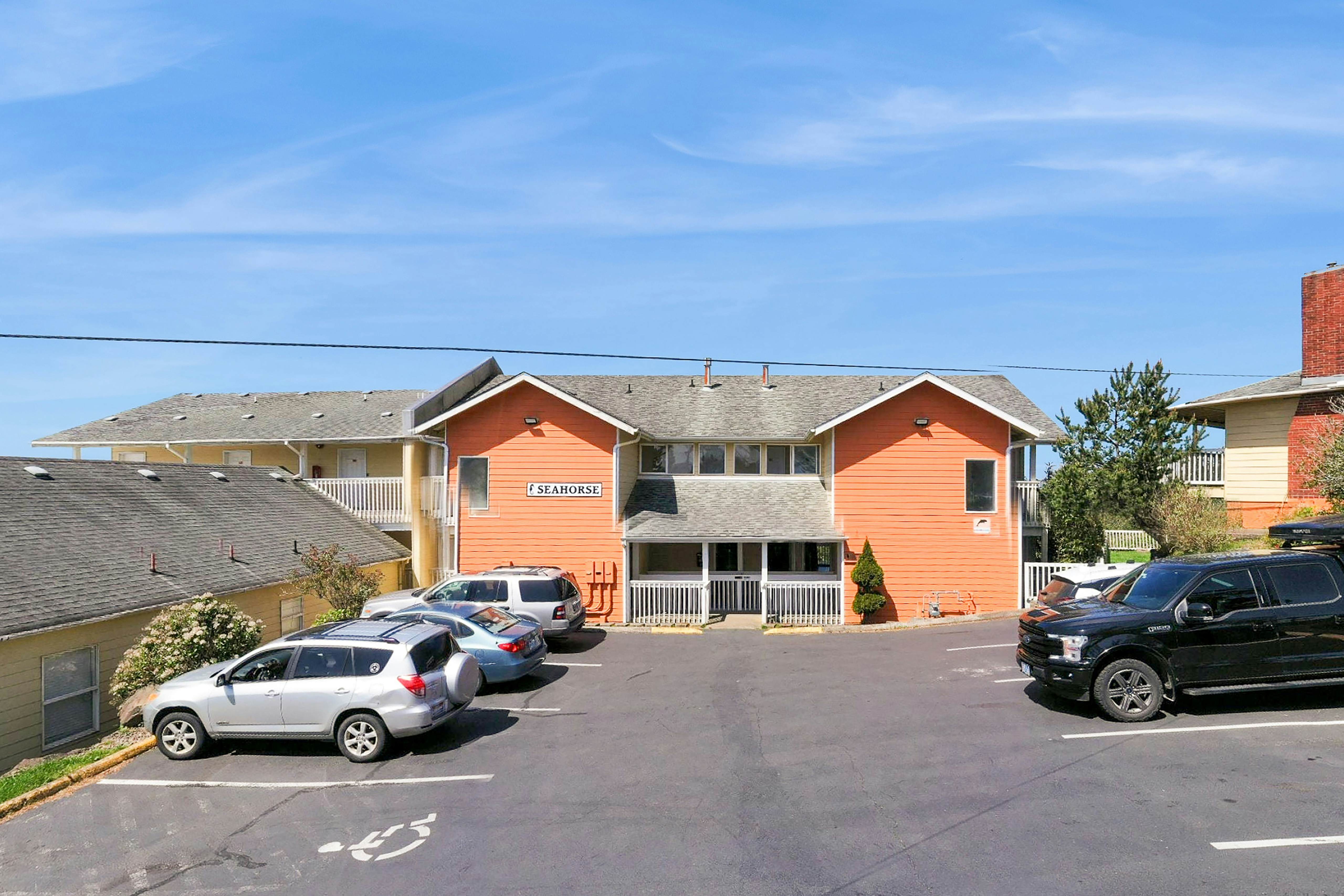 Upper-Level Studio with Sweeping Ocean Views - Dog-Friendly