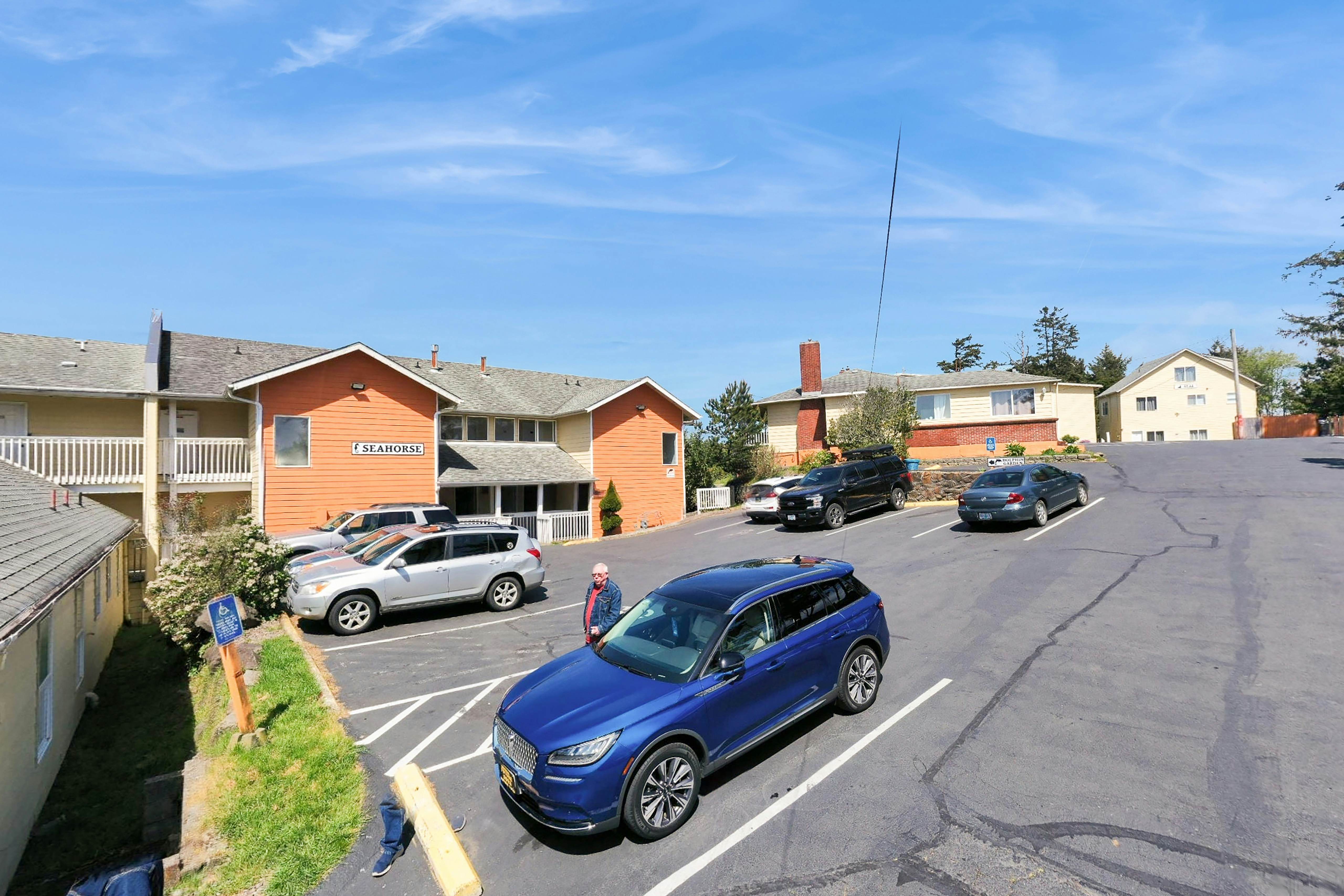 Upper-Level Studio with Sweeping Ocean Views - Dog-Friendly