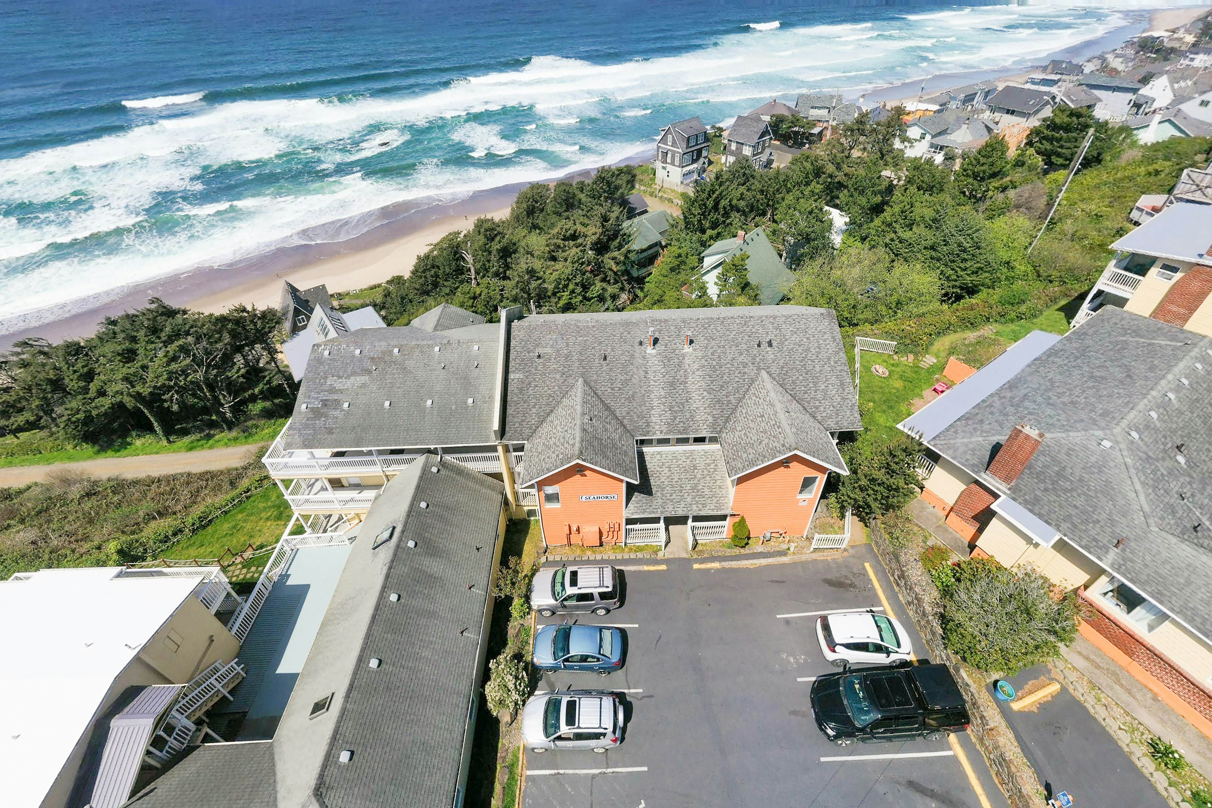 Upper-Level Studio with Sweeping Ocean Views - Dog-Friendly