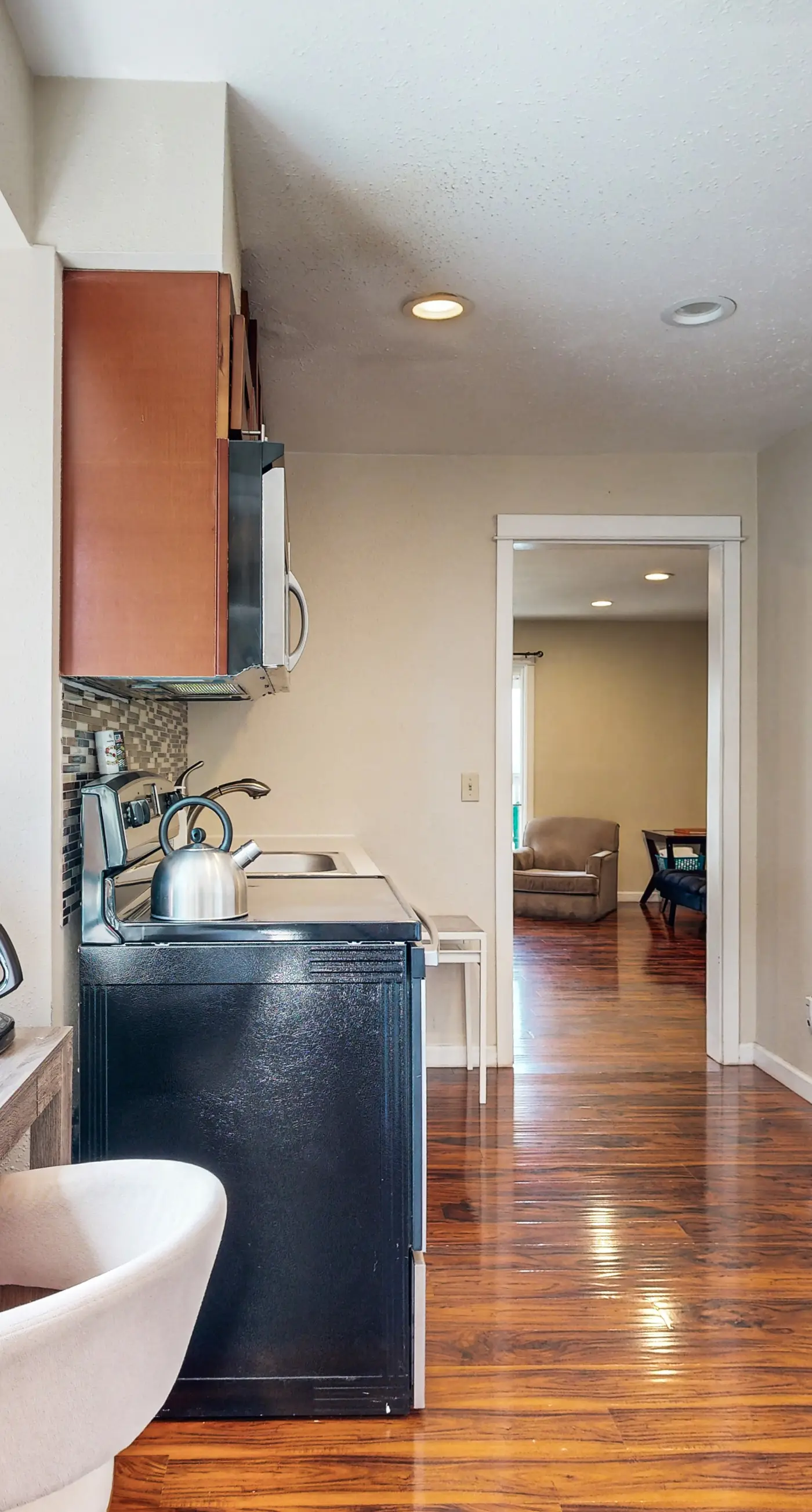 Lovely Coastal Condo with Ocean Views Walk to Beach Dogs OK