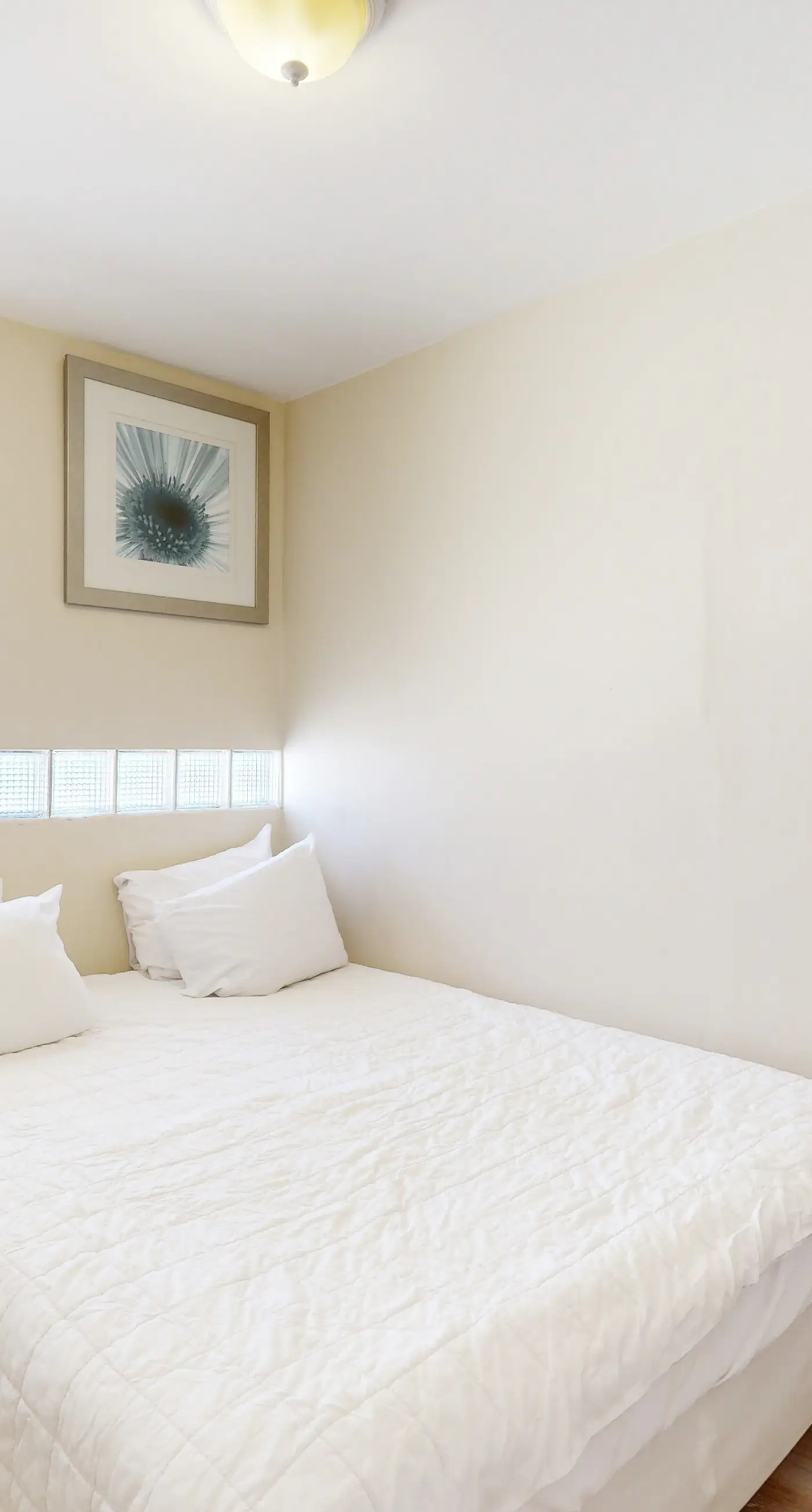 Lovely Oceanview Condo Close to the Beach Dogs Welcome