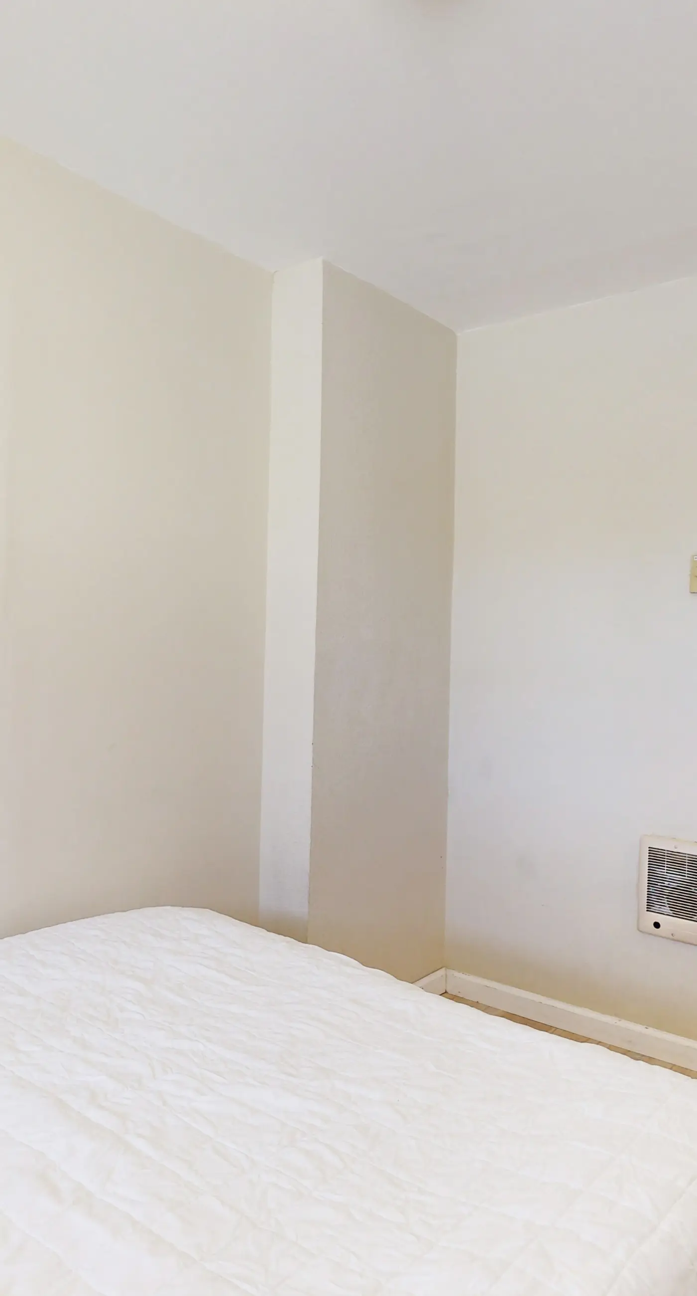 Lovely Oceanview Condo Close to the Beach Dogs Welcome