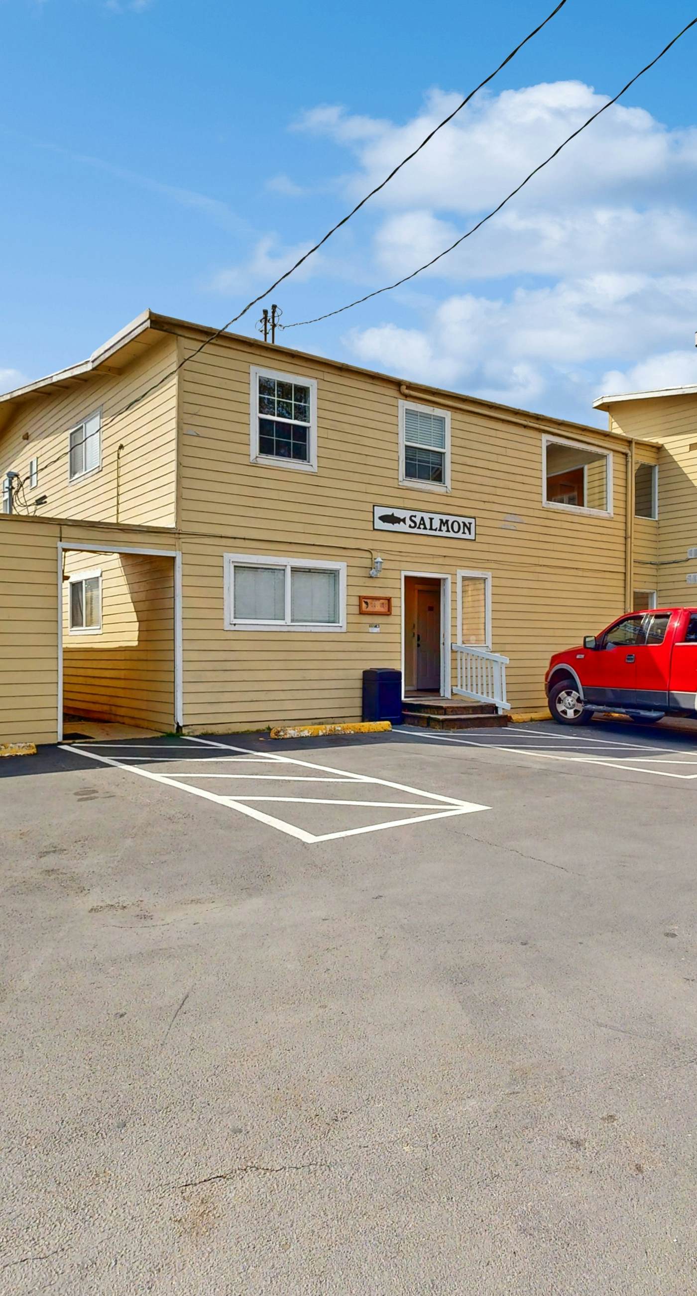 Dog Friendly Condo with Beach Access and Ocean Views from Private Balcony