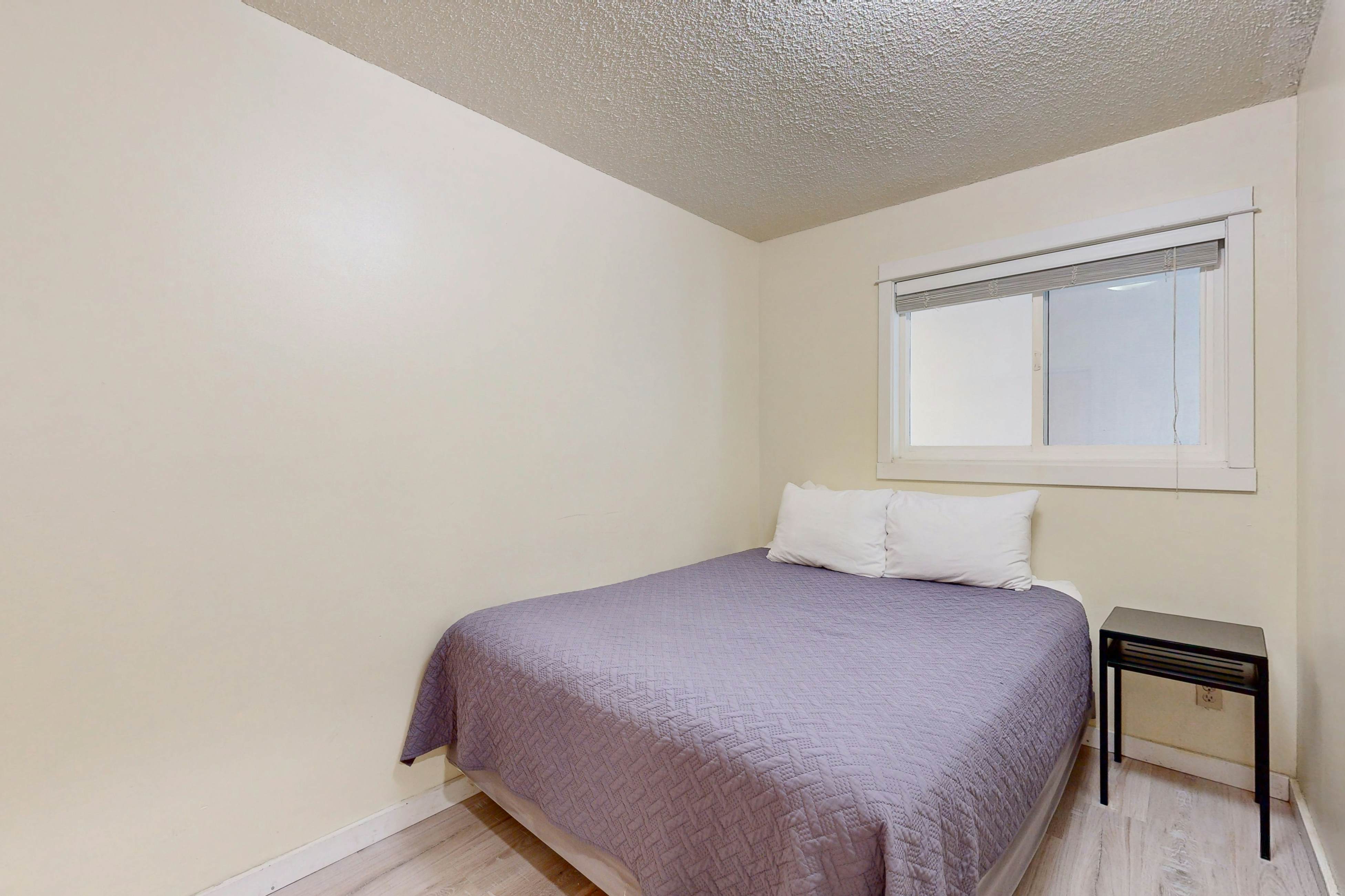 Dog-Friendly Condo with Beach Access & Ocean Views from Private Balcony