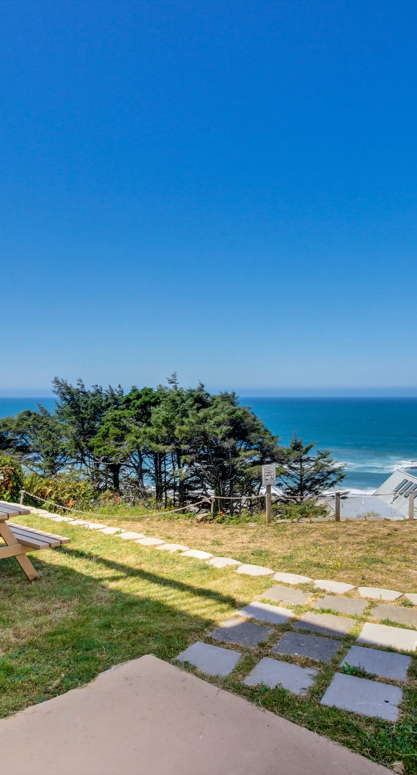 Oceanview Condo with Full Kitchen Balcony Beach Access Nearby