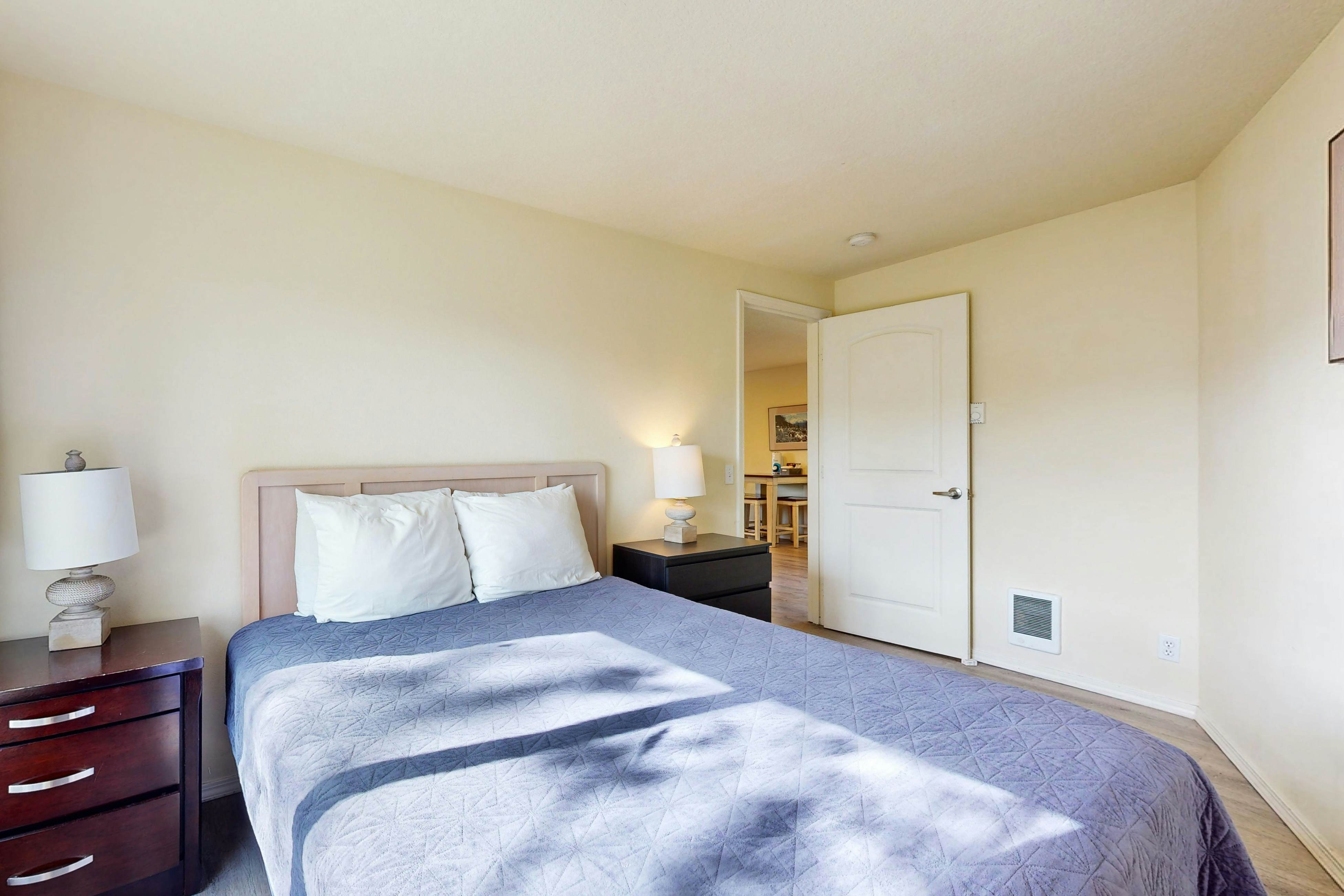 Great for Big Groups, Three Dog-Friendly Condos - Lovely Views, Walk to Beach