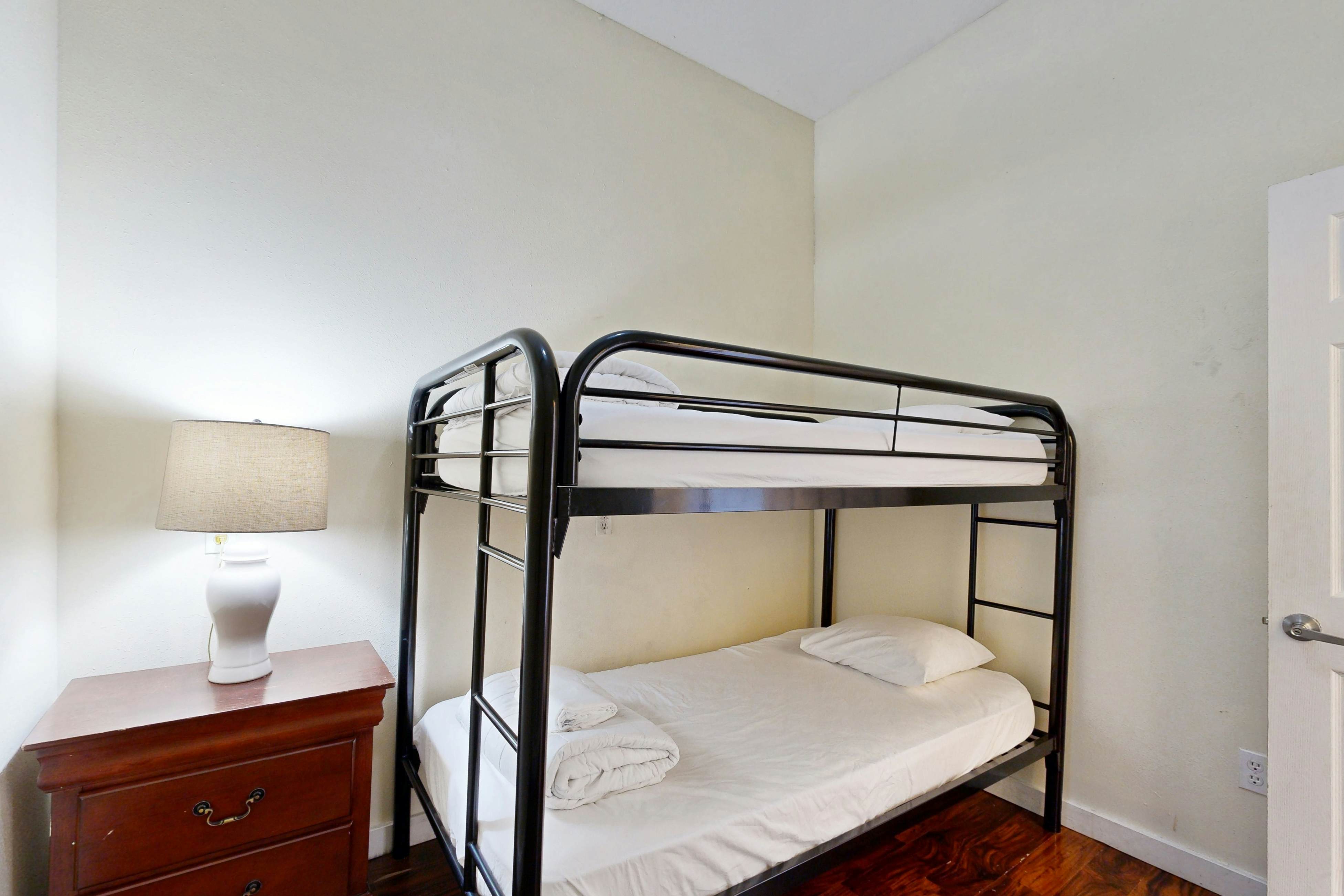 Great for Big Groups, Three Dog-Friendly Condos - Lovely Views, Walk to Beach