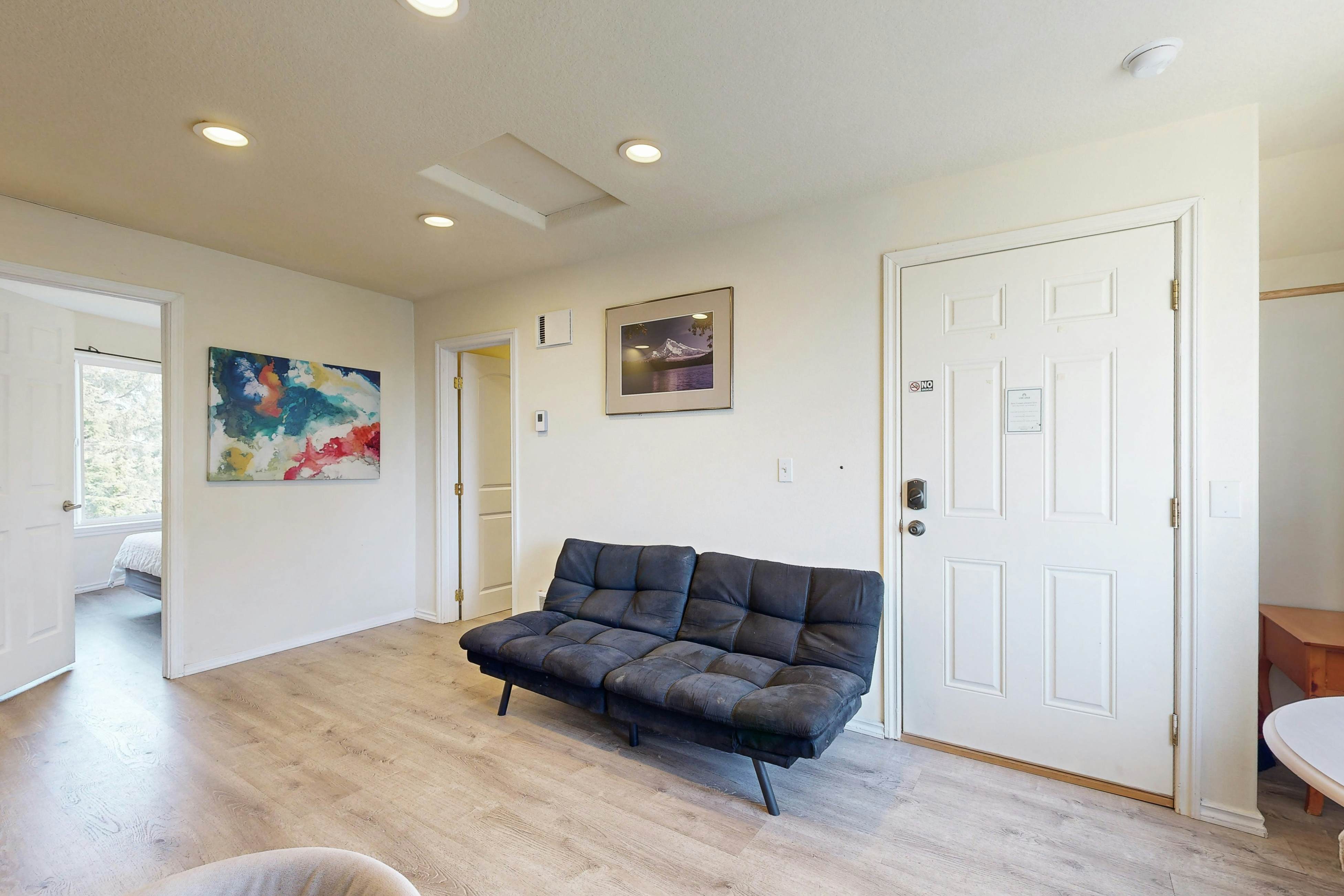 Private Hillside Condo in the Heart of Lincoln City - Dog-Friendly