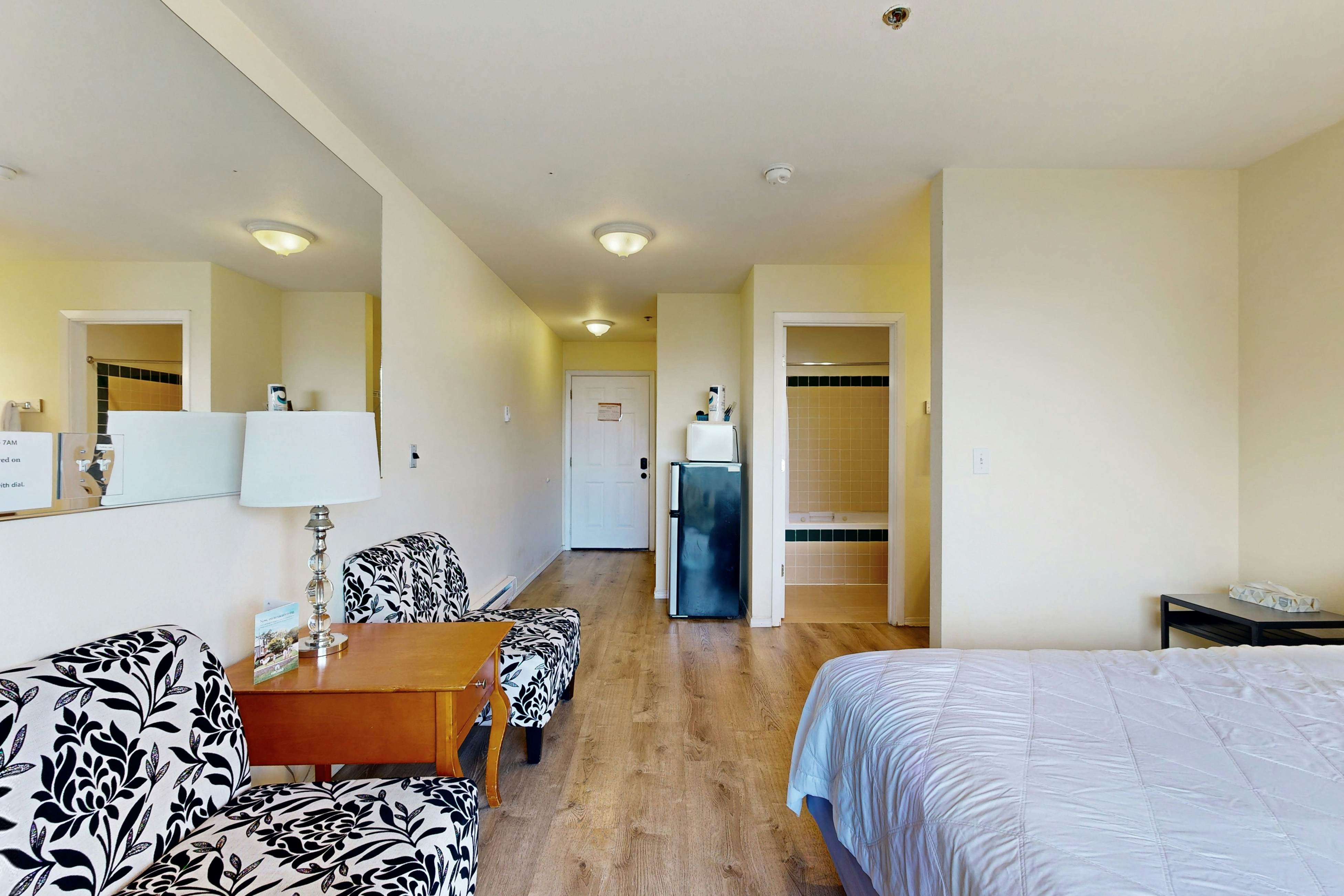 Easy Access, Dog-Friendly Studio with Ocean Views - Short Walk to Beach