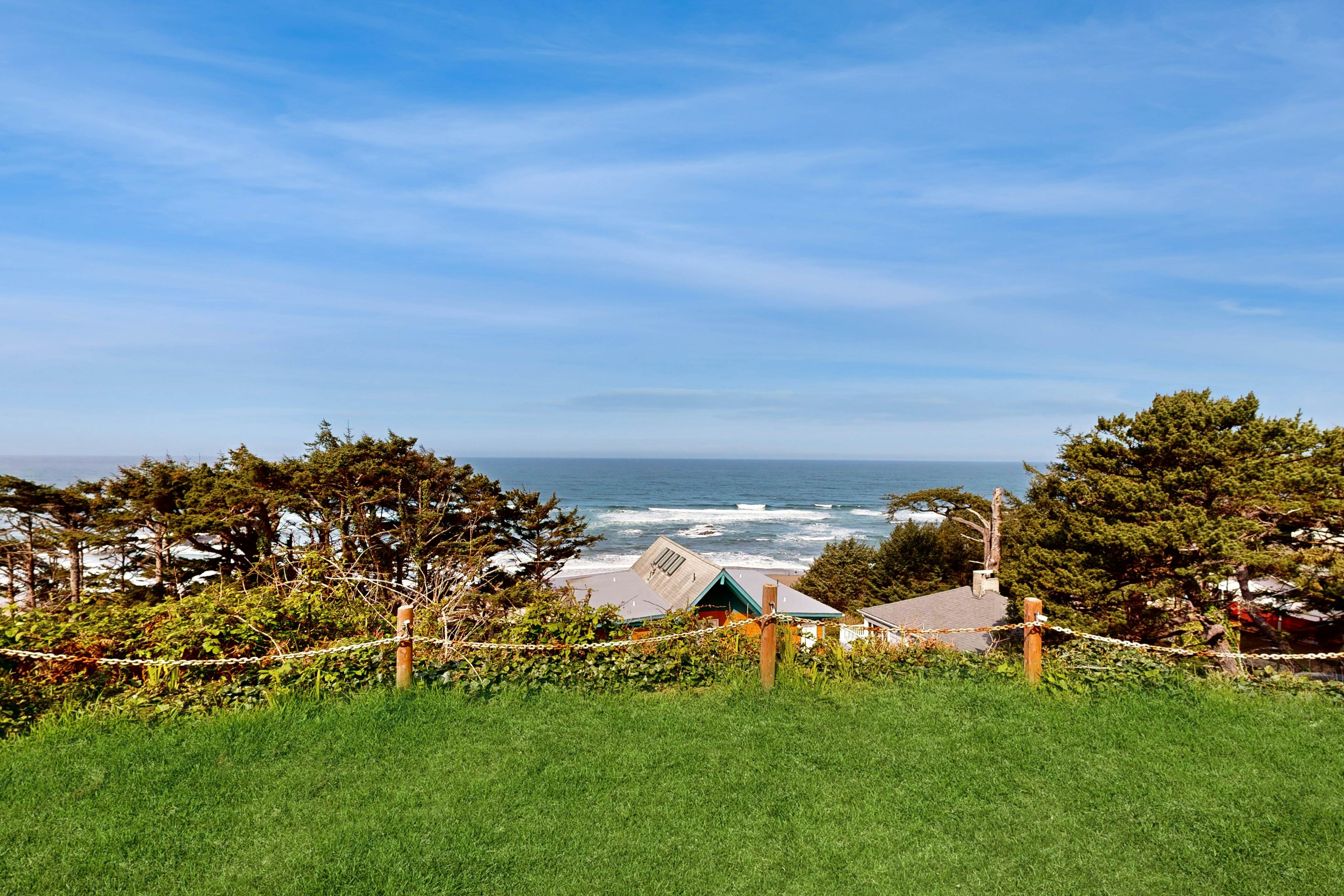 Easy Access, Dog-Friendly Studio with Ocean Views - Short Walk to Beach