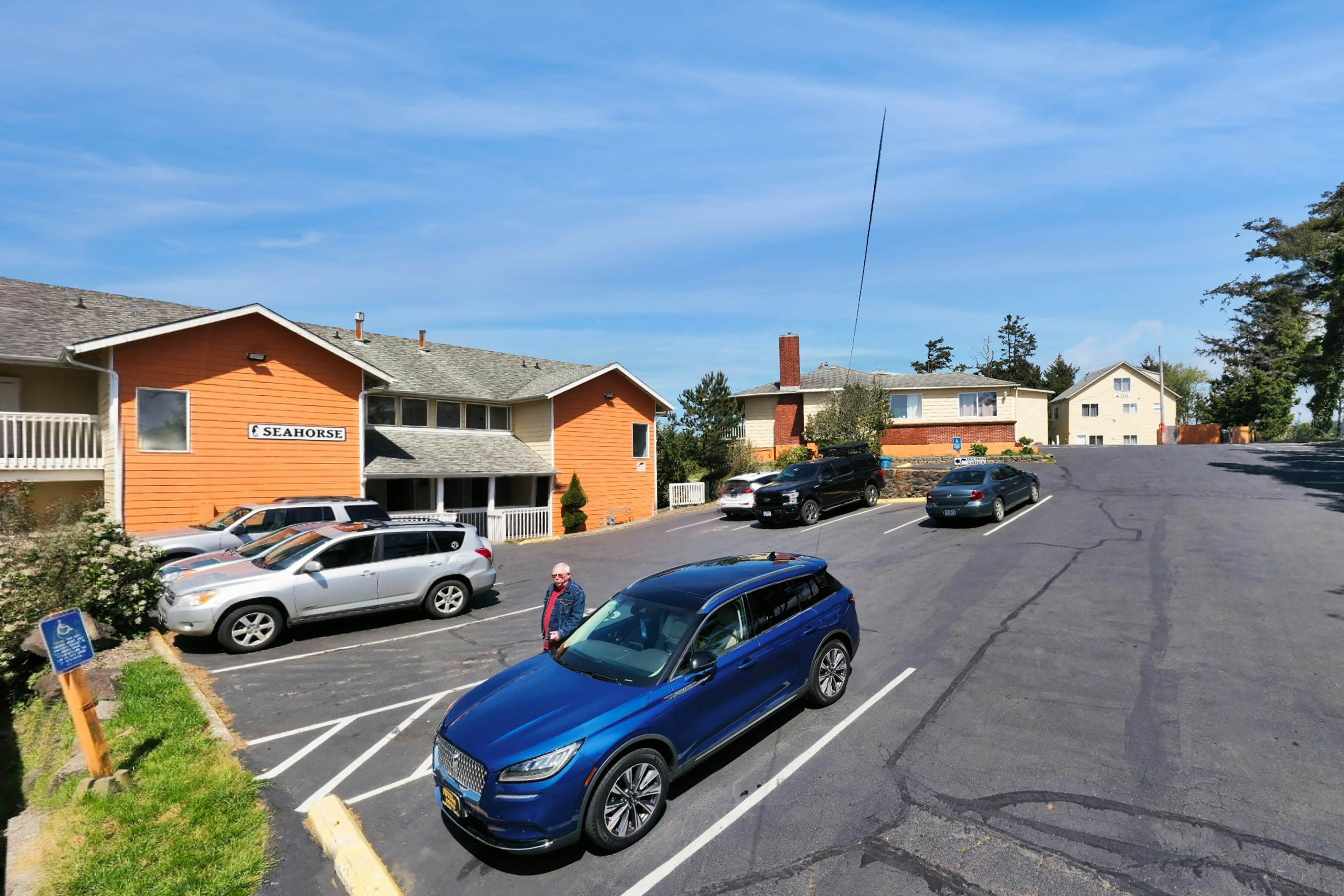 Easy Access, Dog-Friendly Studio with Ocean Views - Short Walk to Beach