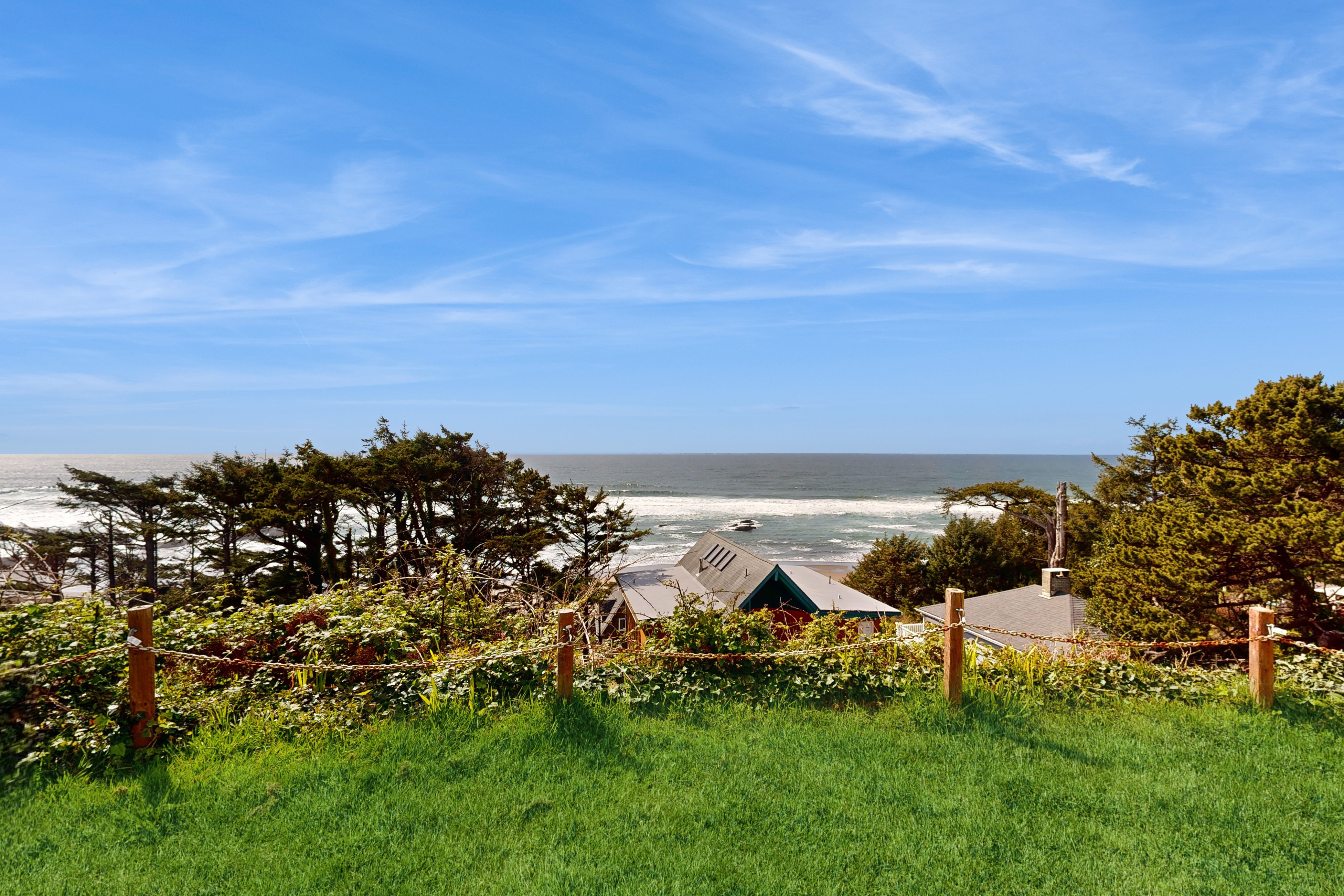 Lower Level Dog Friendly Studio with Ocean Views and Free WiFi Walk to Beach